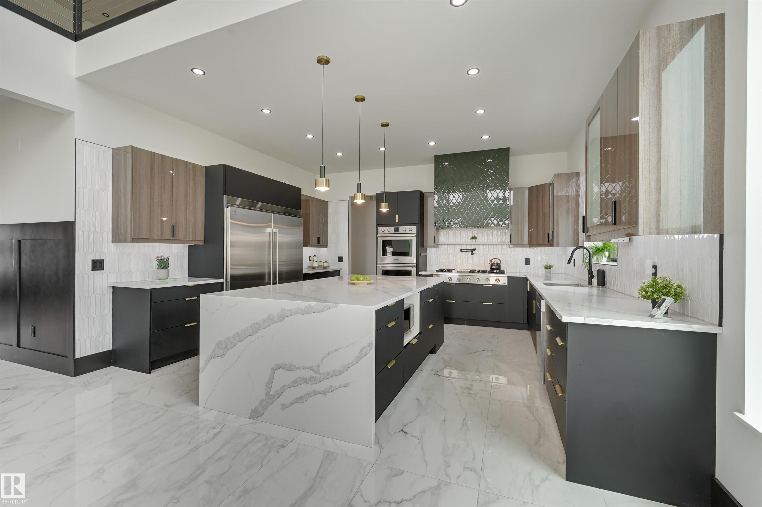 Photo 9 at 14 53217 Range Road 263, Lake Ridge Estates, Rural Parkland County
