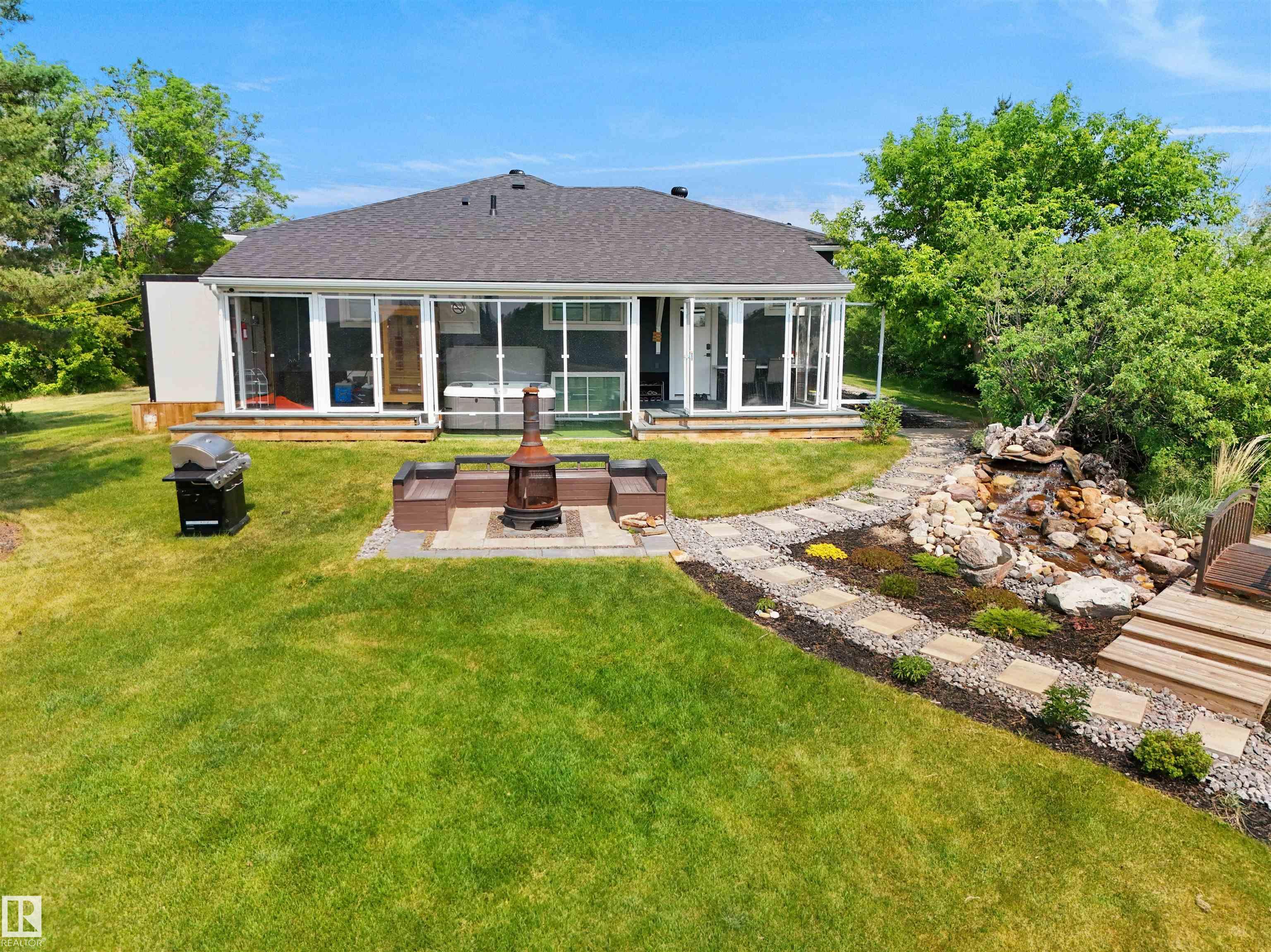 Photo 16 at 22517 Wye Road, Lorrelind Estates, Rural Strathcona County