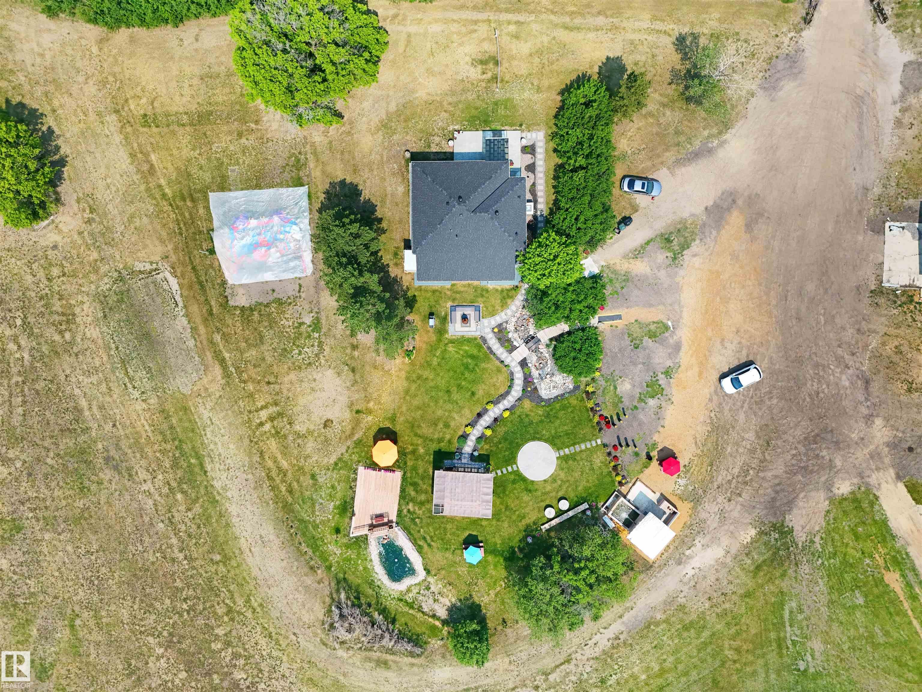 Photo 18 at 22517 Wye Road, Lorrelind Estates, Rural Strathcona County