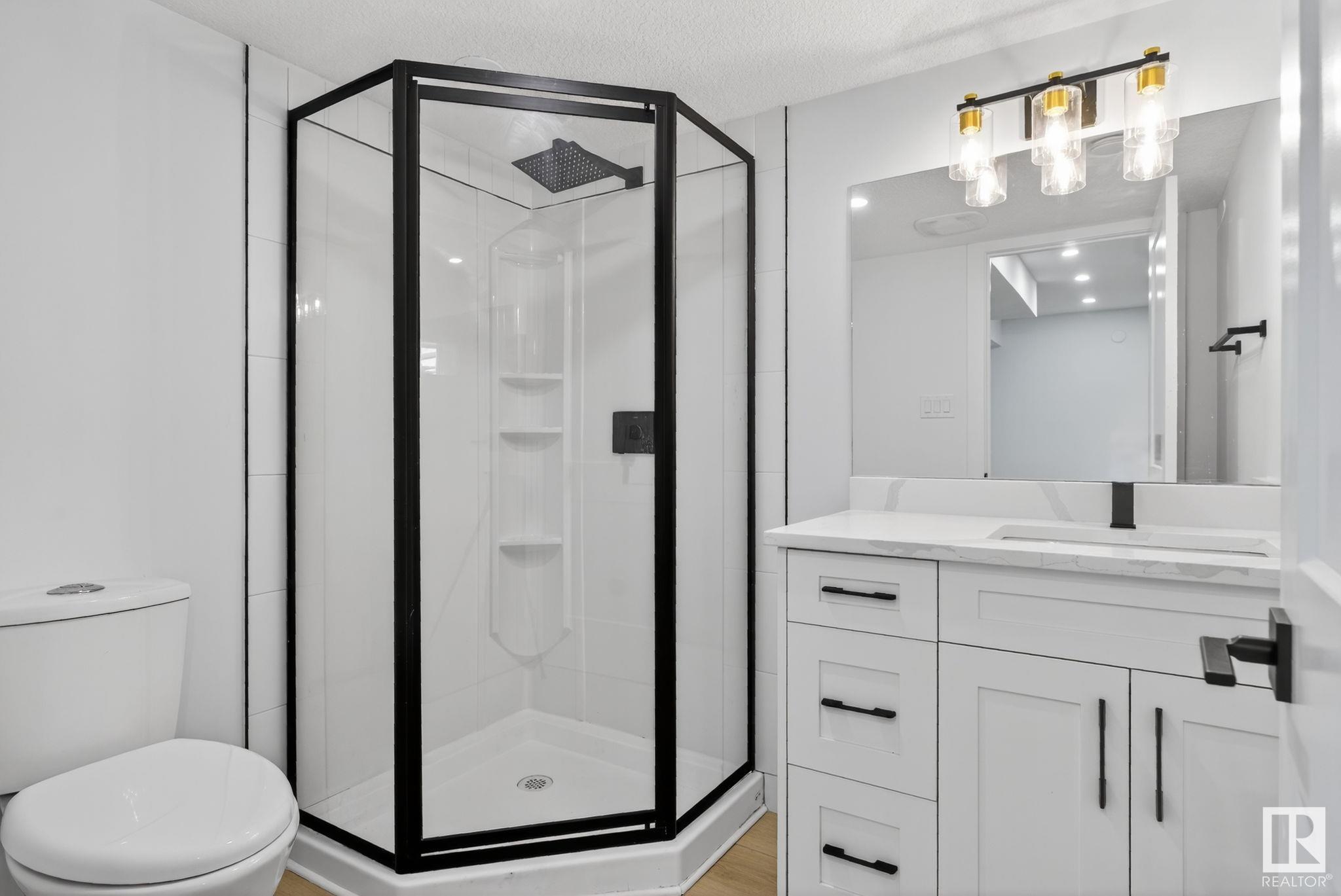 Photo 41 at 1 Coachman Place, Clover Bar Ranch, Sherwood Park