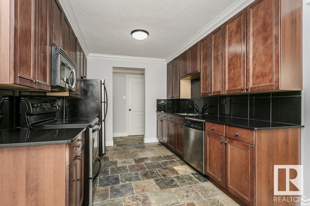 107 - 10745 83 Avenue NW, Garneau, Edmonton 2