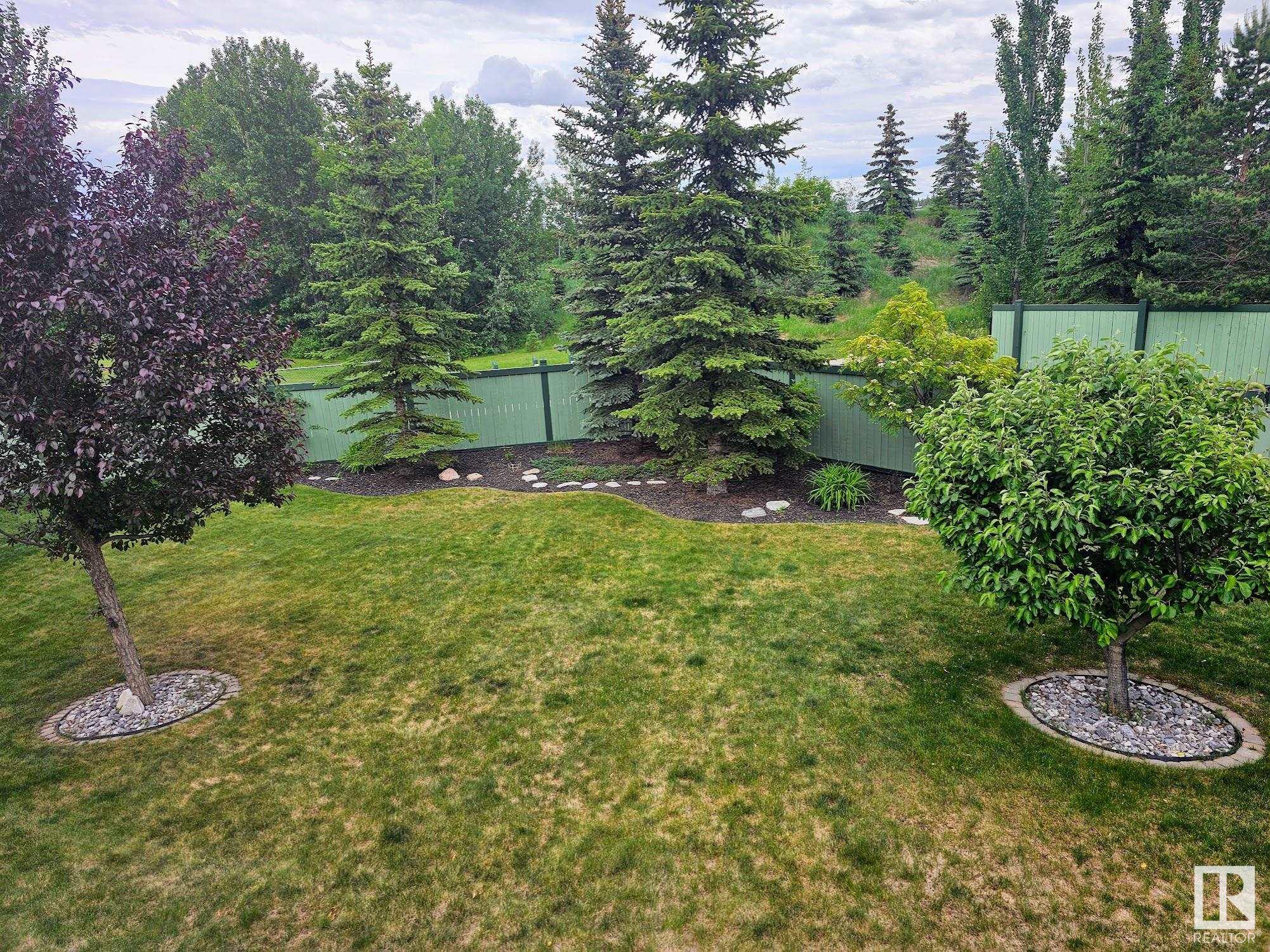 http://cdnparap120.paragonrels.com/ParagonImages/Property/p12/RAE/225355270/61/0/0/36d3358024330eed9f14448cb79fb5a1/1/af4a93983cc49a1c0e10d539c57586be/225355270-414cd50a-3fd6-401c-95e0-c369c961b903.JPG