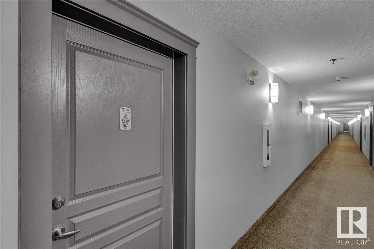 http://cdnparap120.paragonrels.com/ParagonImages/Property/p12/RAE/225355473/7/0/0/54b70c652470661823ed7b18113a891c/1/2b1c57b189d2869c389156c4eab496b9/225355473-758a2fad-a344-4b13-bae2-9d948ce47d69.JPG