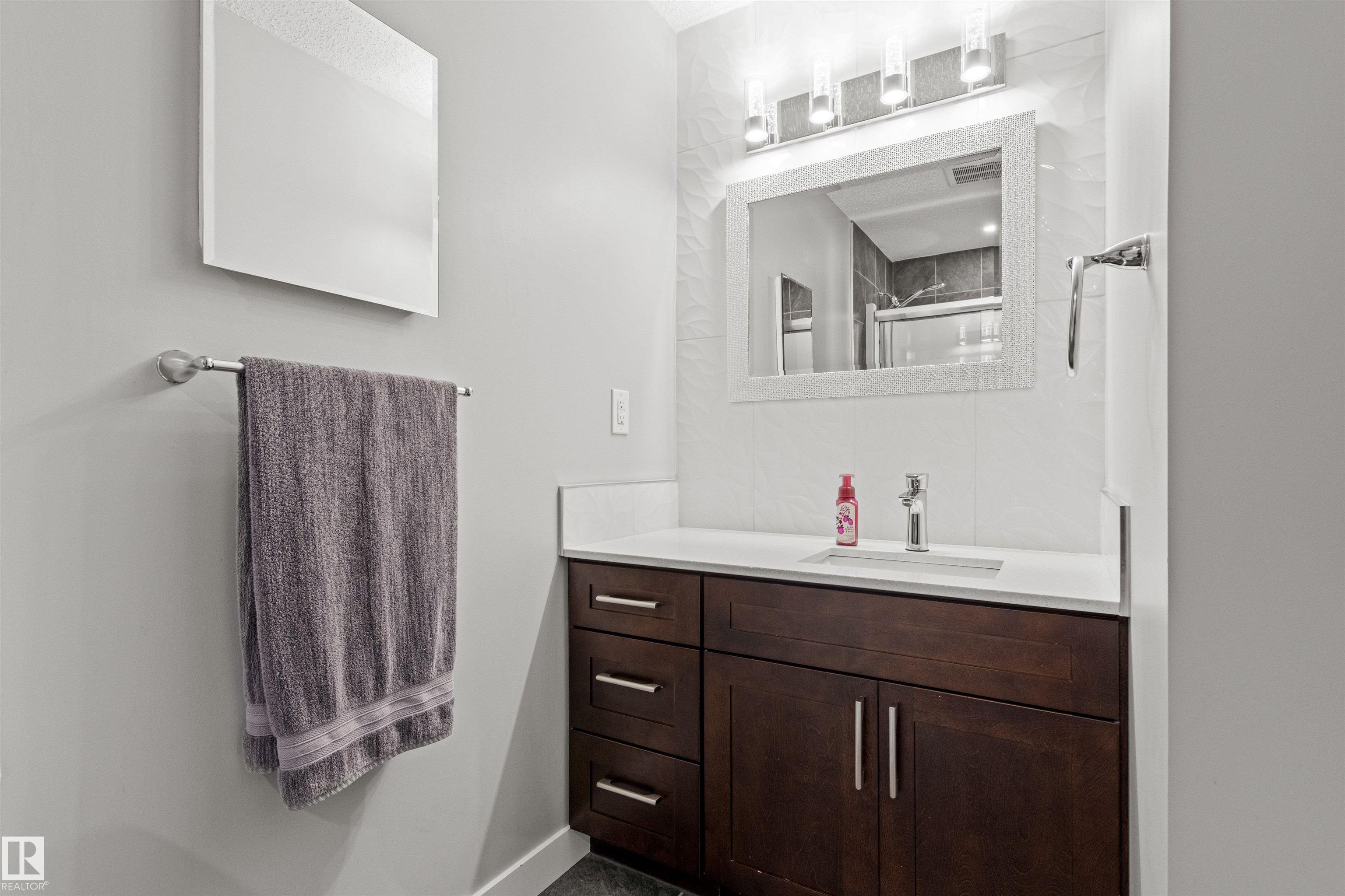 Photo 20 at 63 Glenwood Crescent, Glens The, Stony Plain