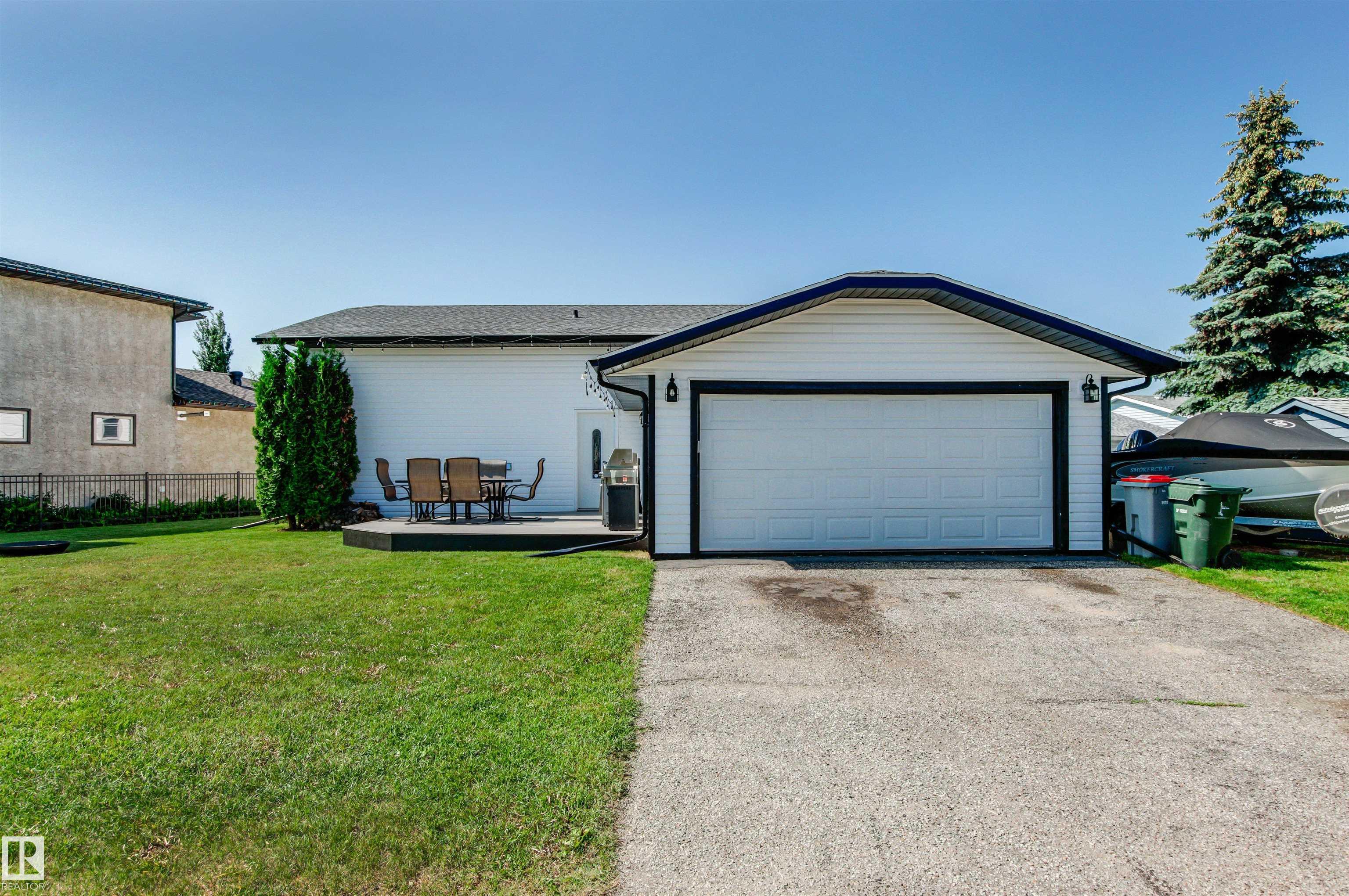 Photo 47 at 63 Glenwood Crescent, Glens The, Stony Plain