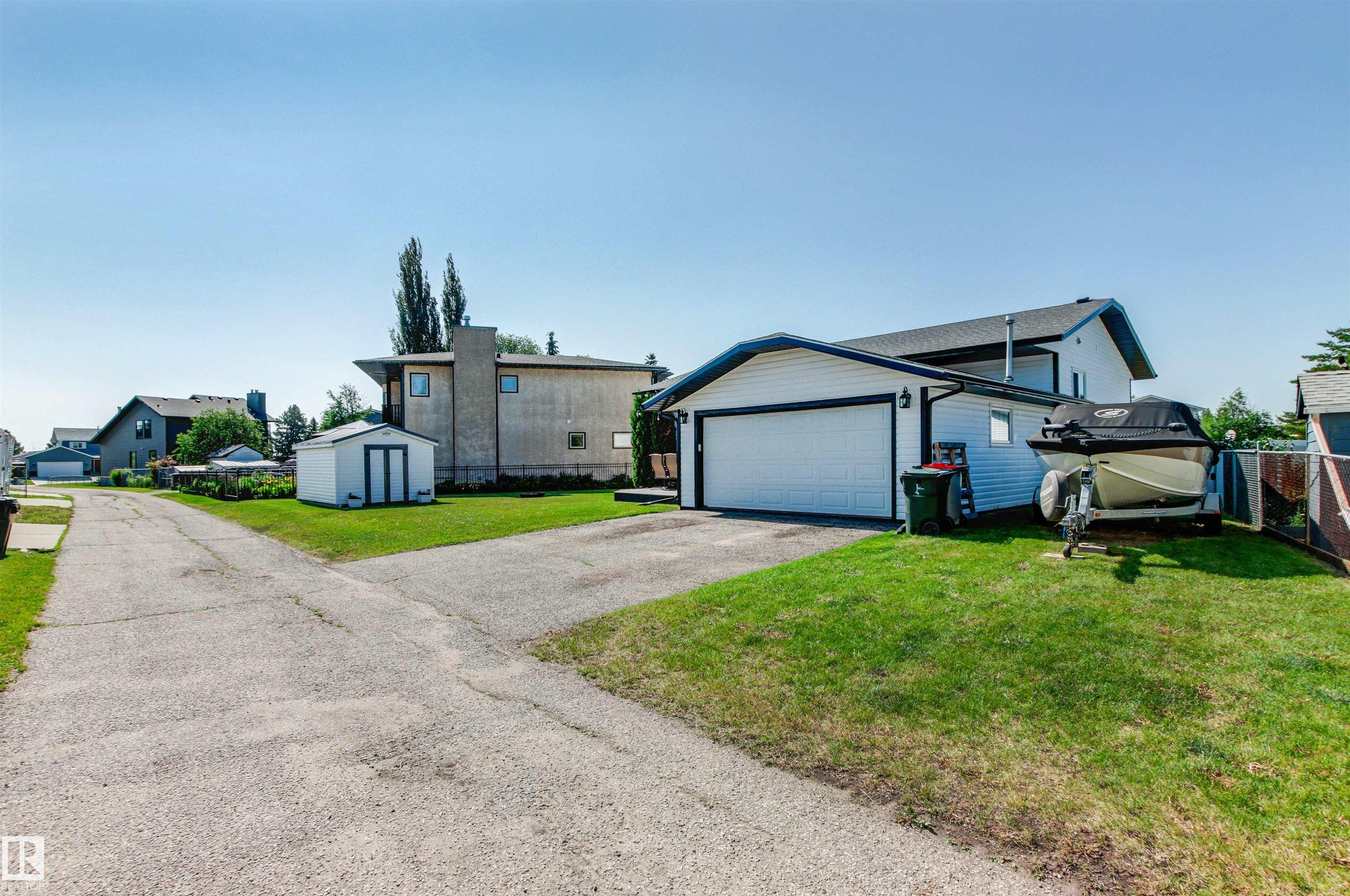 Photo 48 at 63 Glenwood Crescent, Glens The, Stony Plain