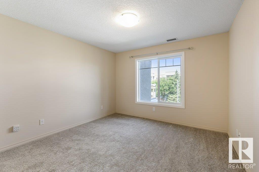 Photo 14 at 343 - 78B Mckenney Avenue, Mission, St. Albert