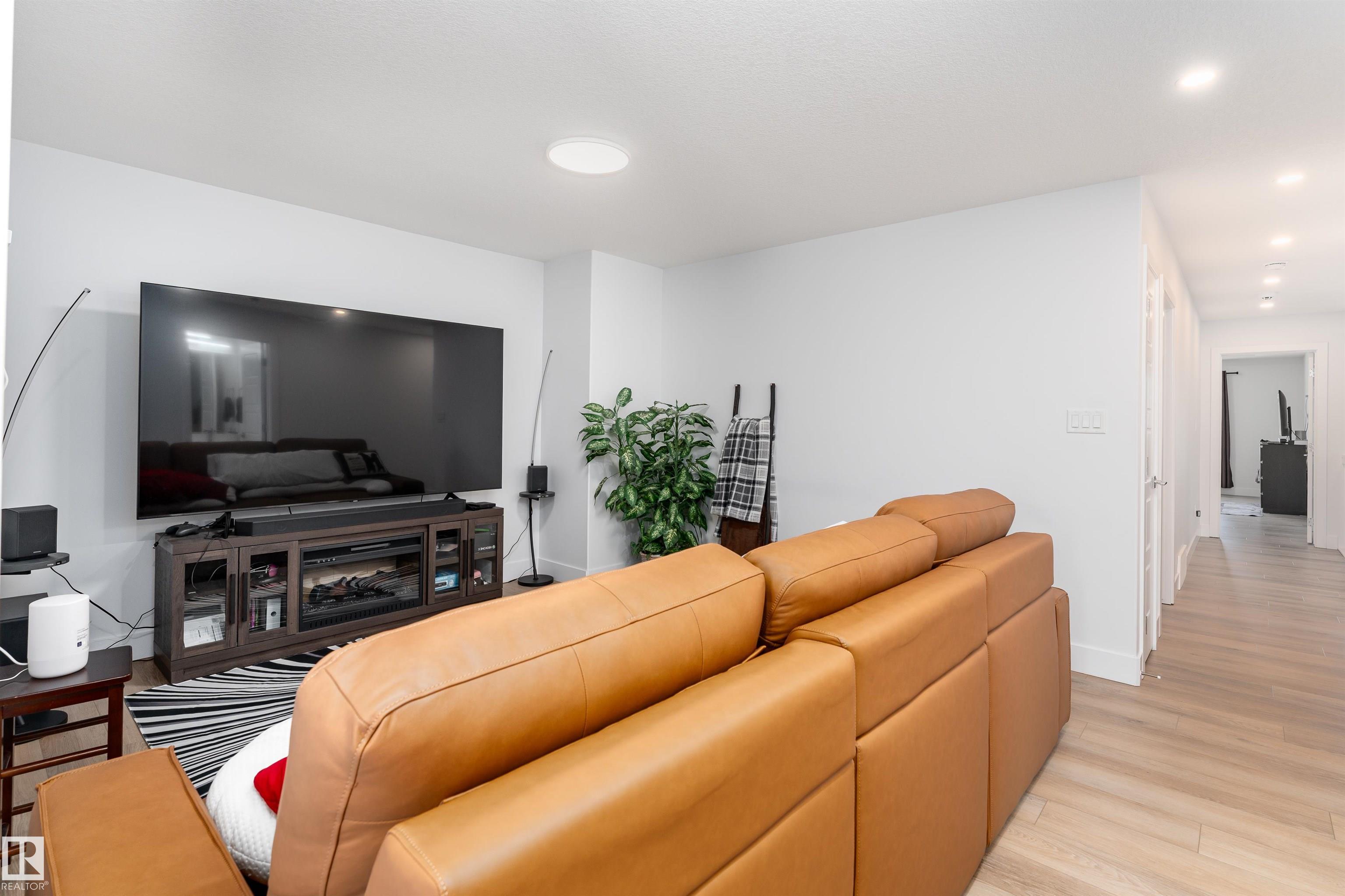 Photo 32 at 3235 Pelerin Crescent, Place Chaleureuse, Beaumont