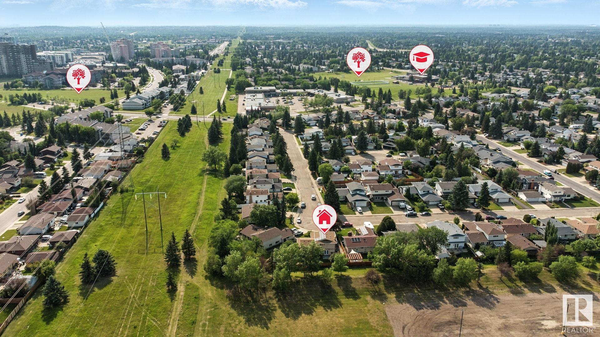 http://cdnparap120.paragonrels.com/ParagonImages/Property/p12/RAE/225355887/40/0/0/f5bf80d4ae70f9712286c019de28119b/1/3a9709b0c0c47493acb9516b8dd3e528/225355887-64bcdfb6-2fa5-4382-b951-95d554082a2c.JPG