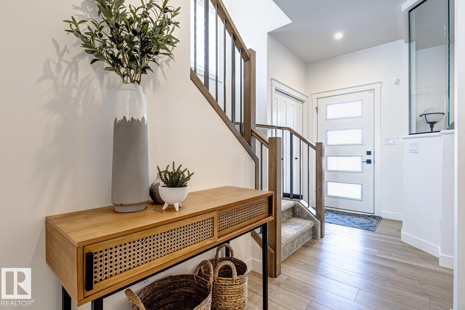 Photo 2 at 301 Juniper Cove, Woodbend, Leduc