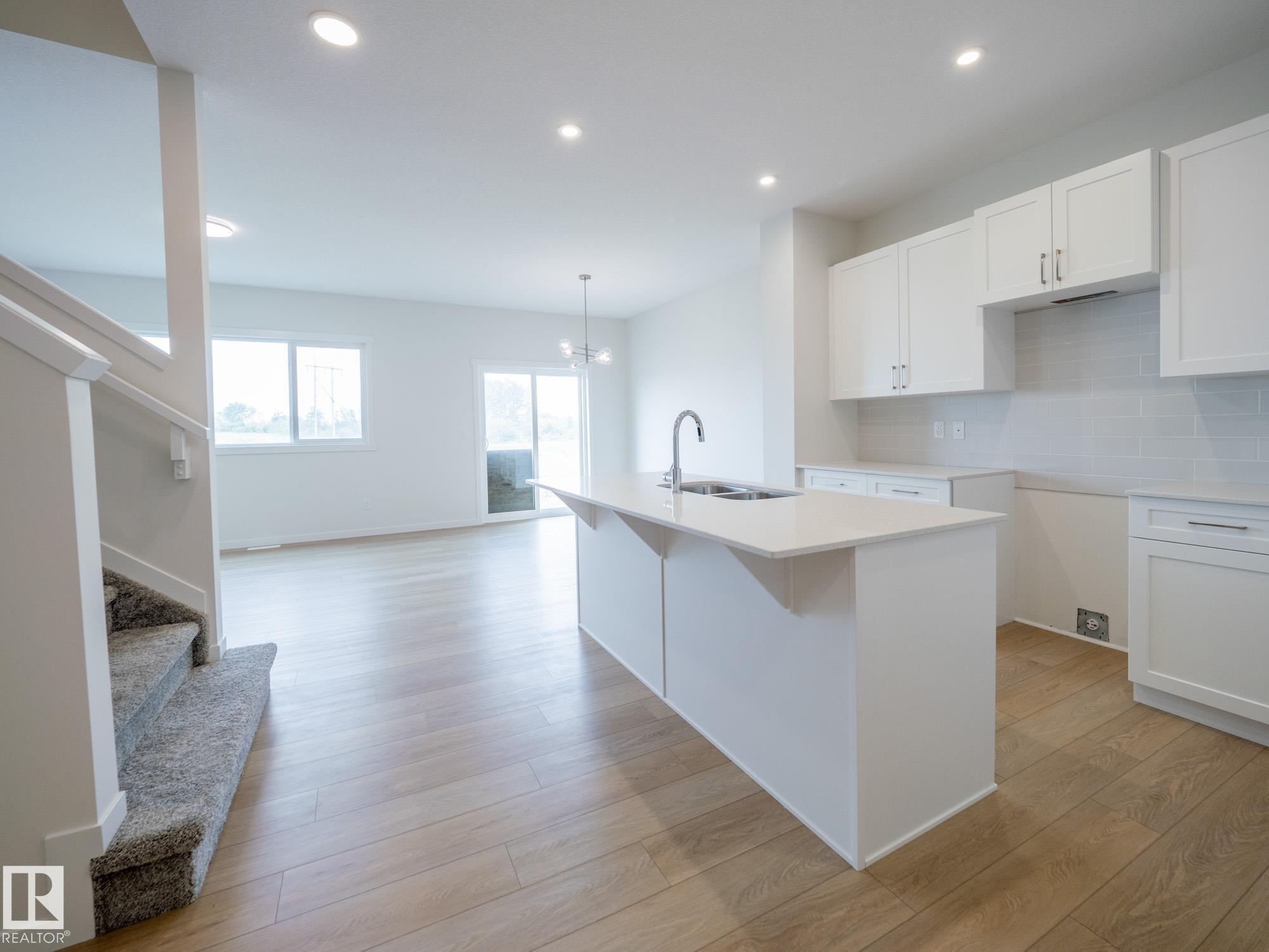 149 Elliott Wynd, South Pointe, Fort Saskatchewan