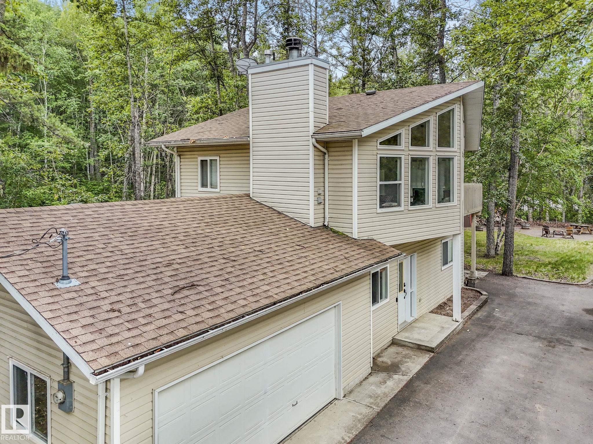 Photo 2 at 615 Ash Street, Pine Sands, Rural Sturgeon County