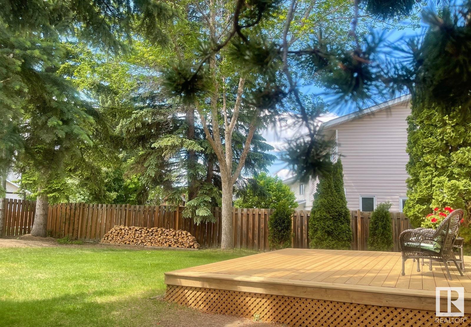 http://cdnparap120.paragonrels.com/ParagonImages/Property/p12/RAE/225356087/65/0/0/3ac4d88a652dff58ef74c39e8cc9db9c/1/474dfa807f0067ad4c598d8daba6ff59/225356087-548b6cab-9839-4734-8284-129e434a6f4f.JPG