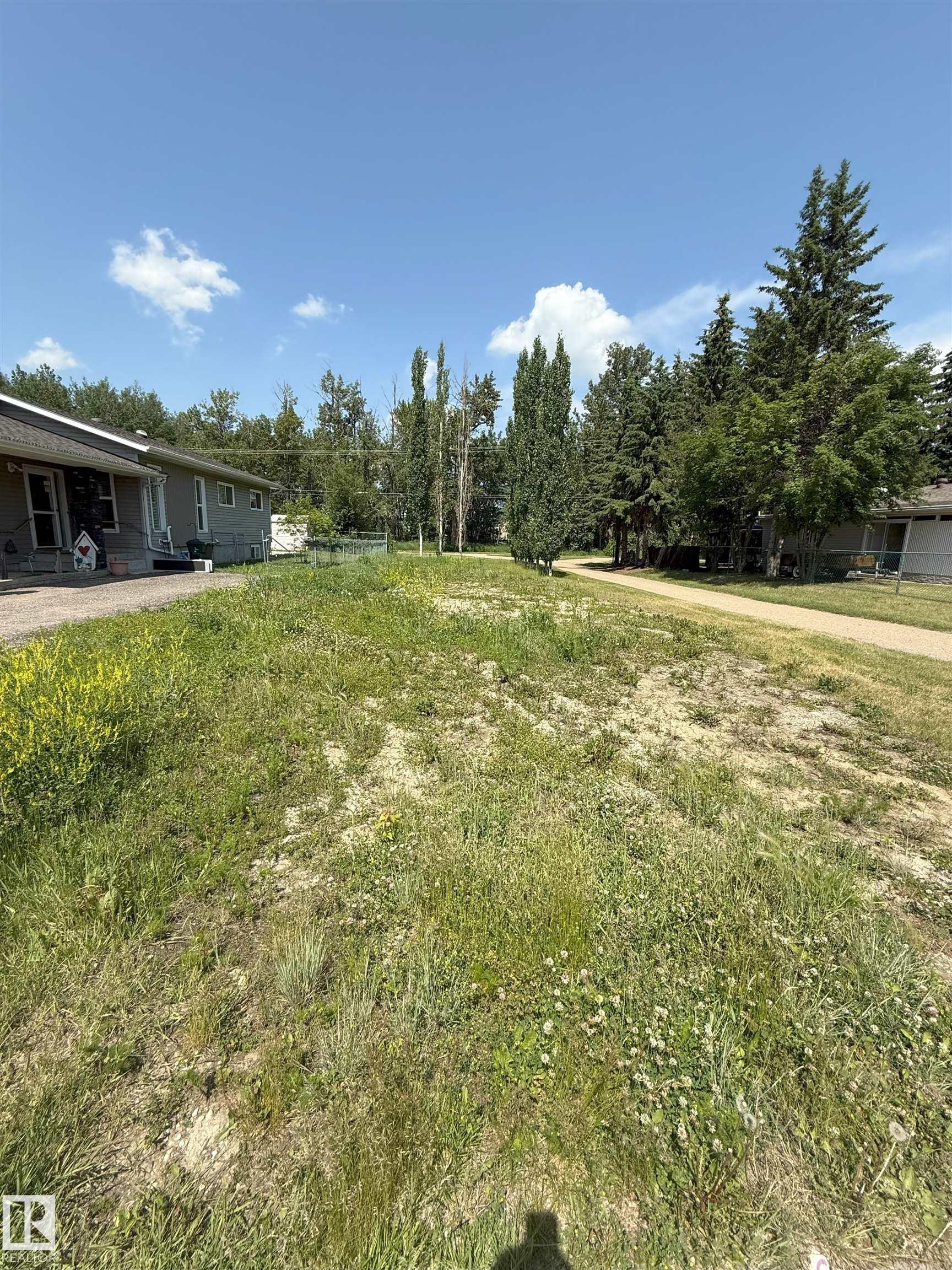 Photo 4 at 45B Mcnabb Crescent, Forest Green, Stony Plain