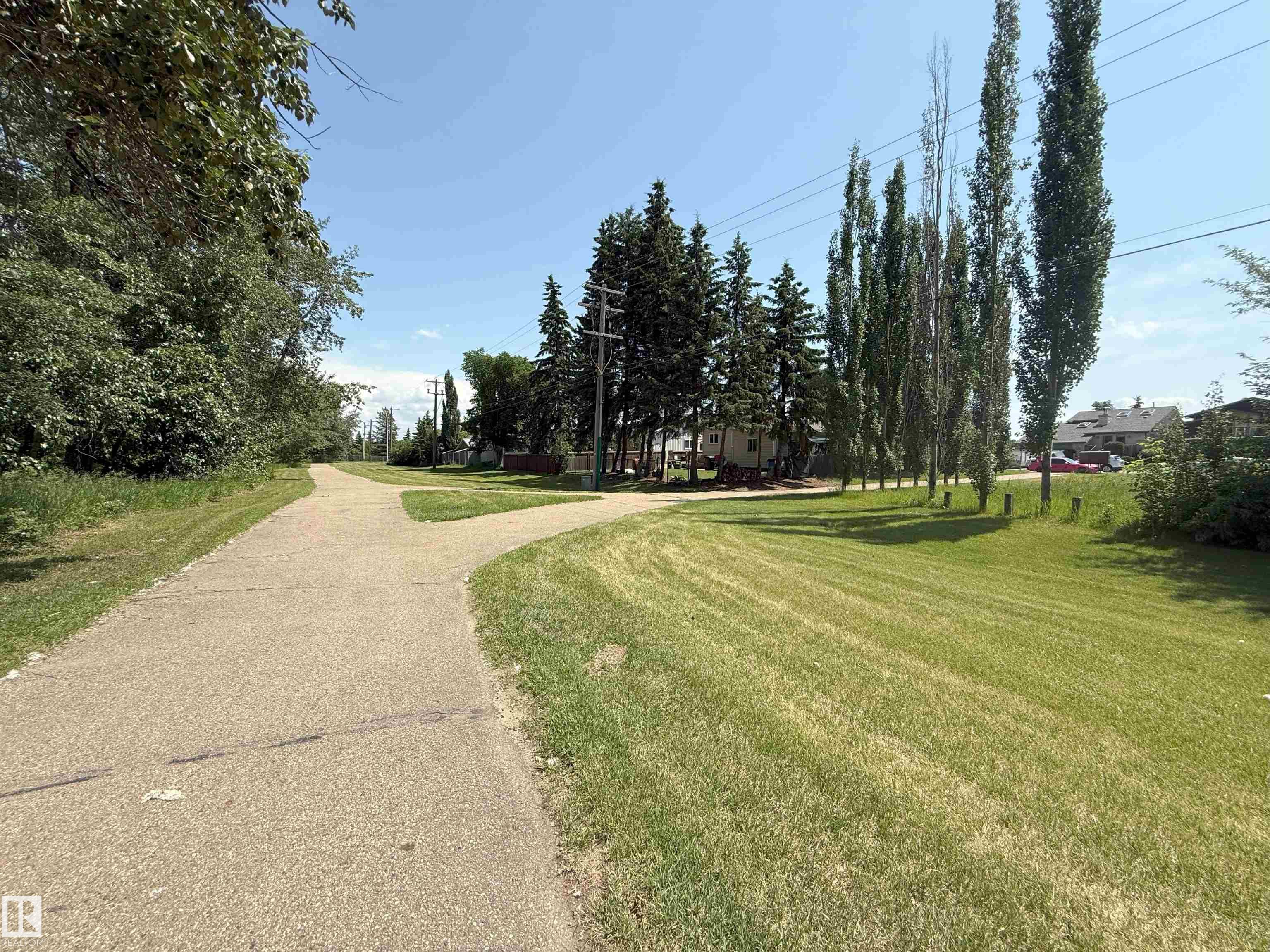Photo 5 at 45B Mcnabb Crescent, Forest Green, Stony Plain