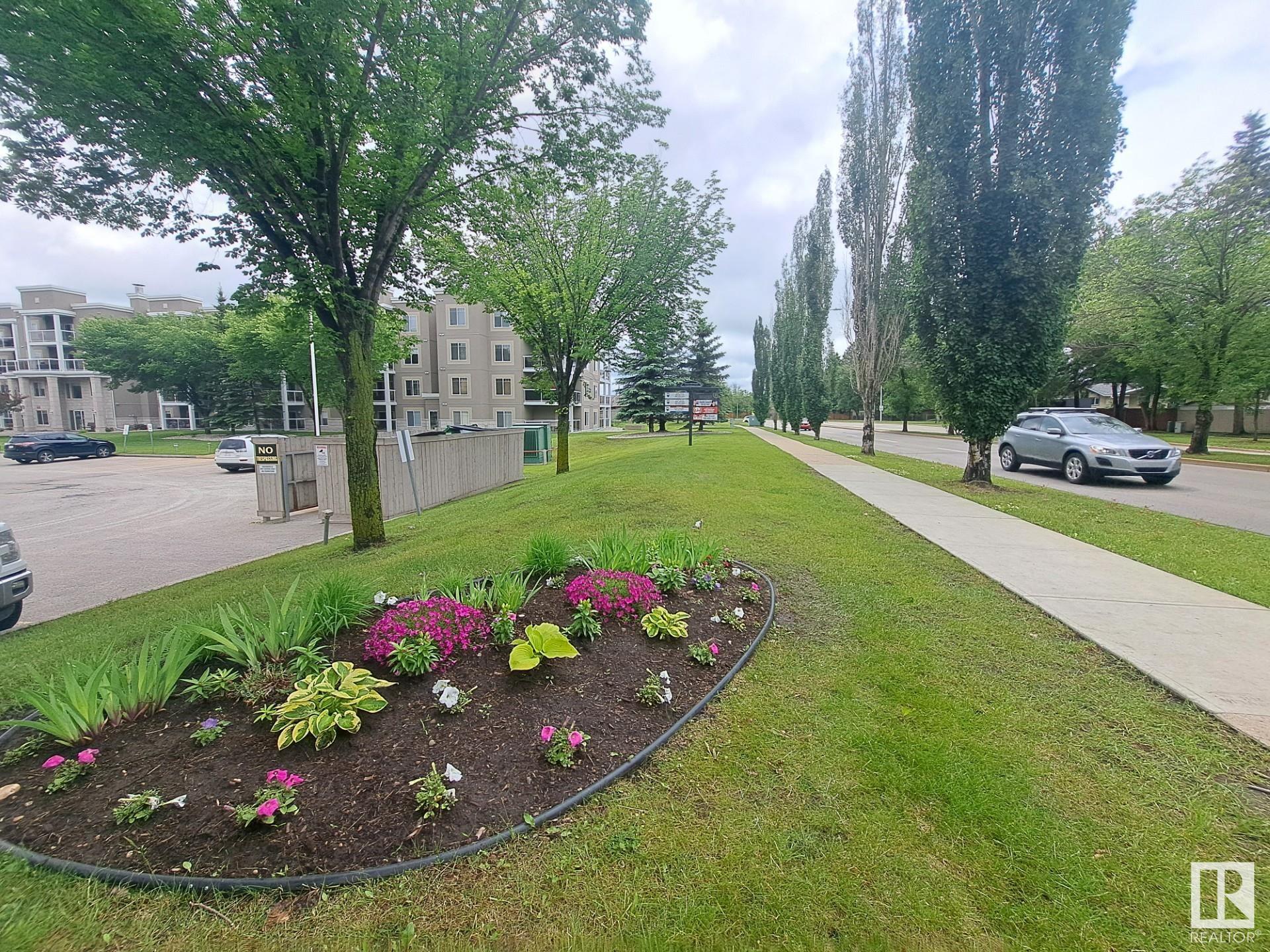 Photo 3 at #205 78A Mckenny Avenue, Mission, St. Albert