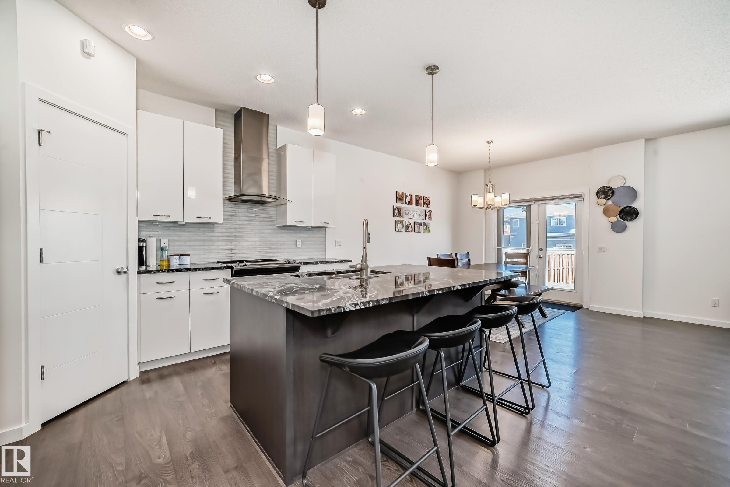 Photo 4 at 6035 Rosenthal Way NW, Rosenthal, Edmonton