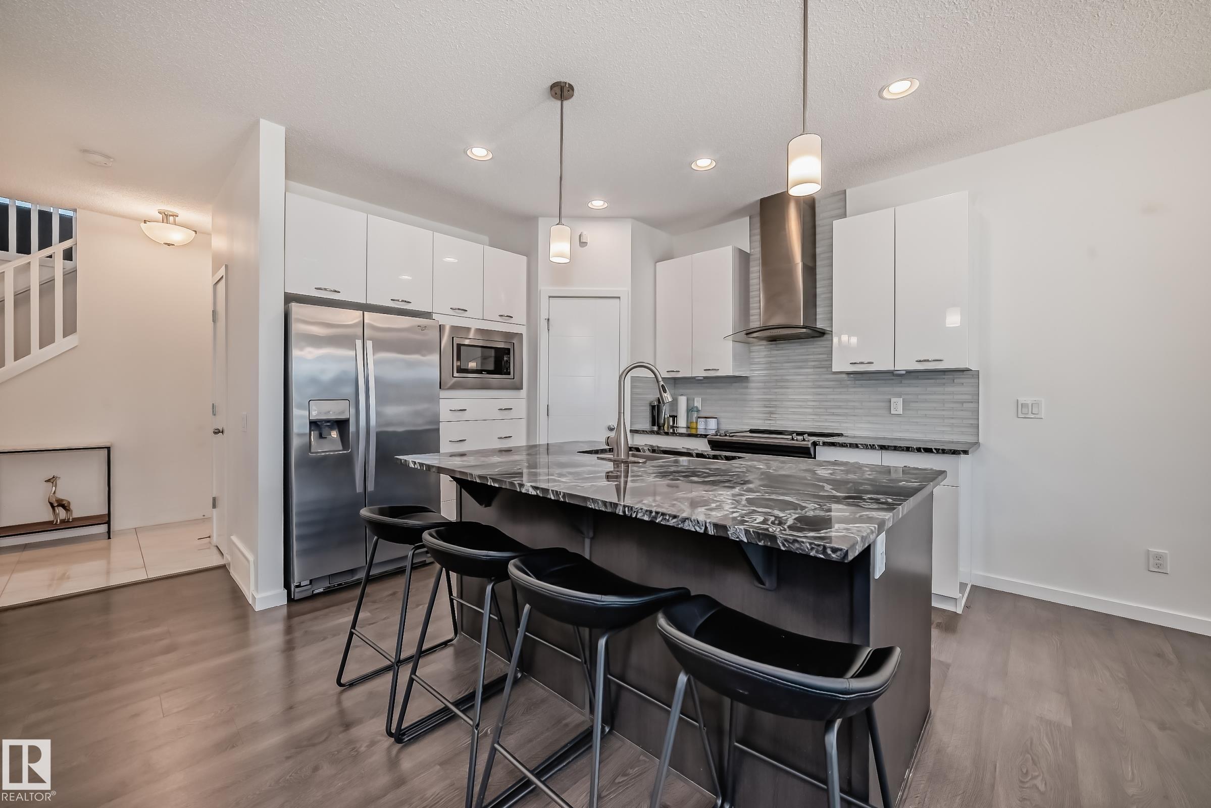 Photo 5 at 6035 Rosenthal Way NW, Rosenthal, Edmonton