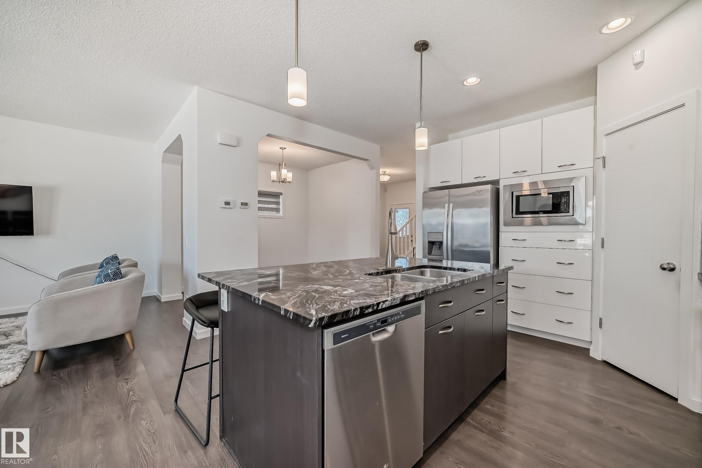 Photo 7 at 6035 Rosenthal Way NW, Rosenthal, Edmonton