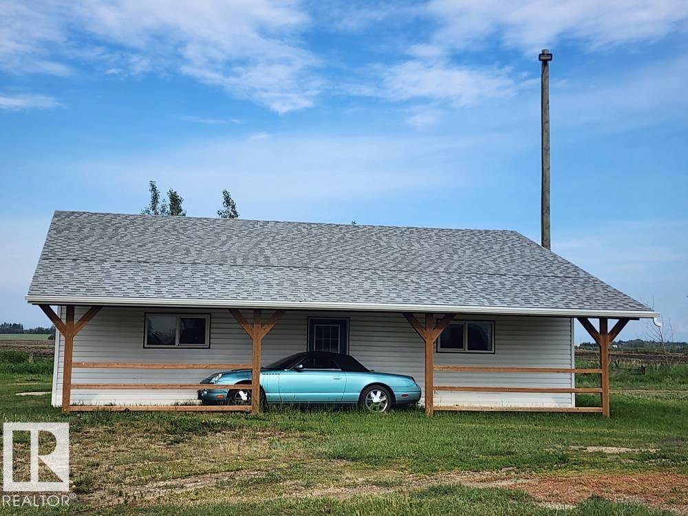 Photo 11 at 49238 Rge Road 253, None, Rural Leduc County