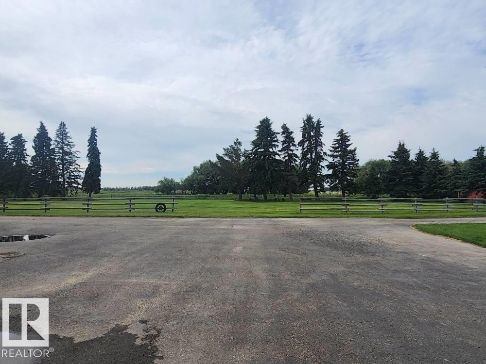 Photo 5 at 49238 Rge Road 253, None, Rural Leduc County