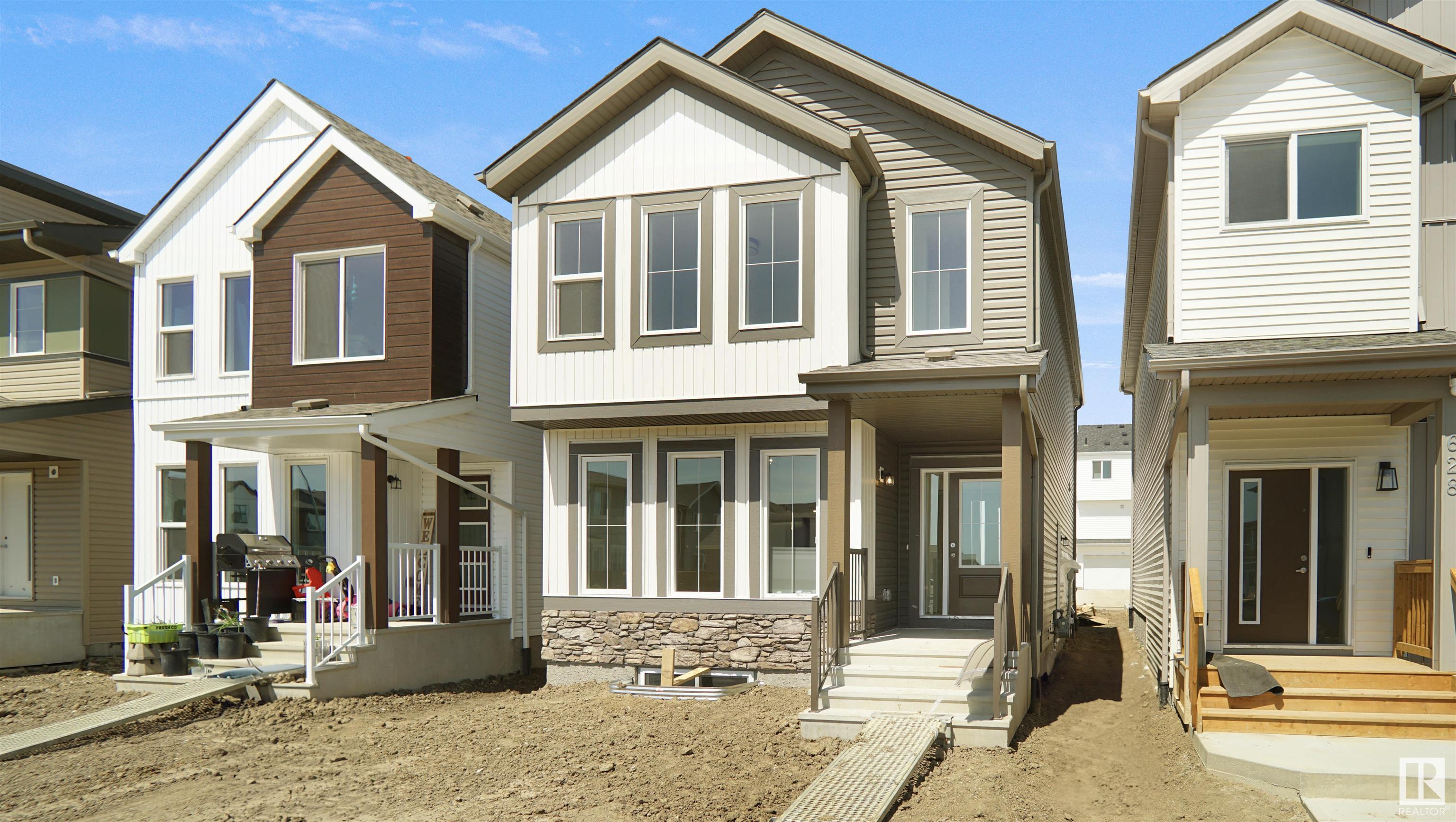 18153 73a Street NW, Crystallina Nera East, Edmonton 2