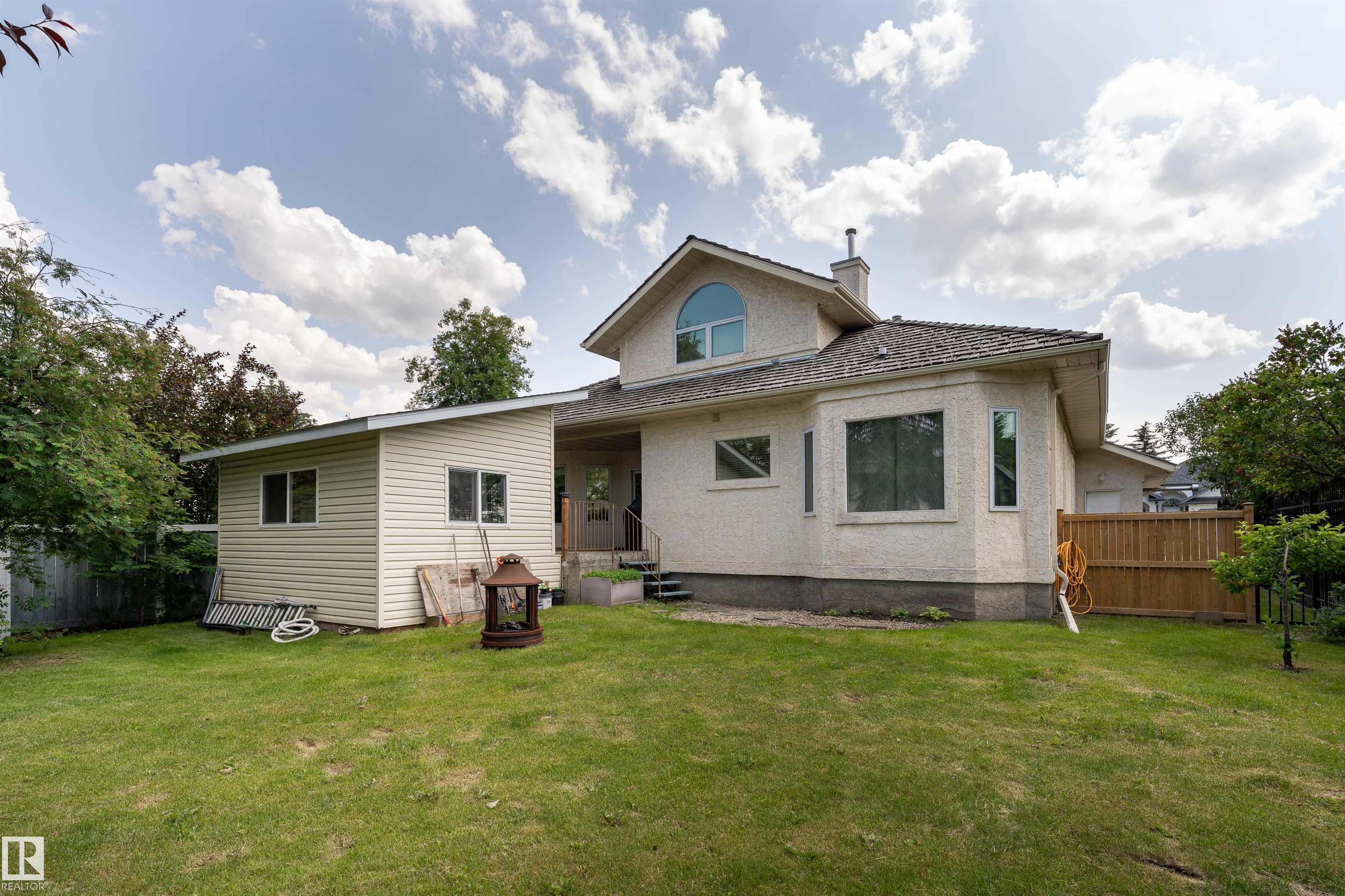 Photo 58 at 10 Stoneshire Manor, Stoneshire, Spruce Grove