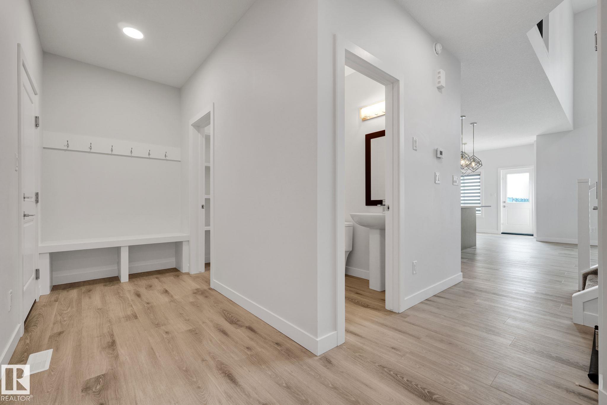 Photo 4 at 107 Edgefield Way, Erin Ridge North, St. Albert