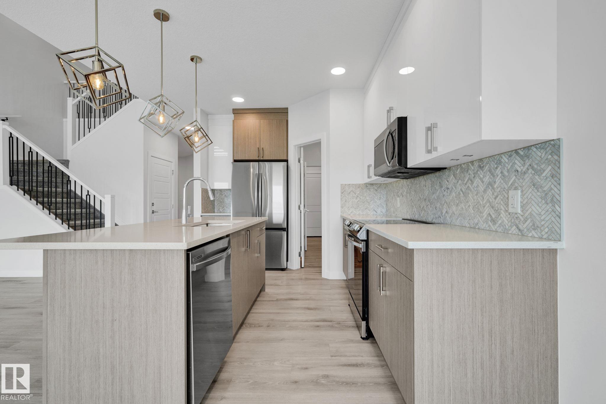 Photo 7 at 107 Edgefield Way, Erin Ridge North, St. Albert