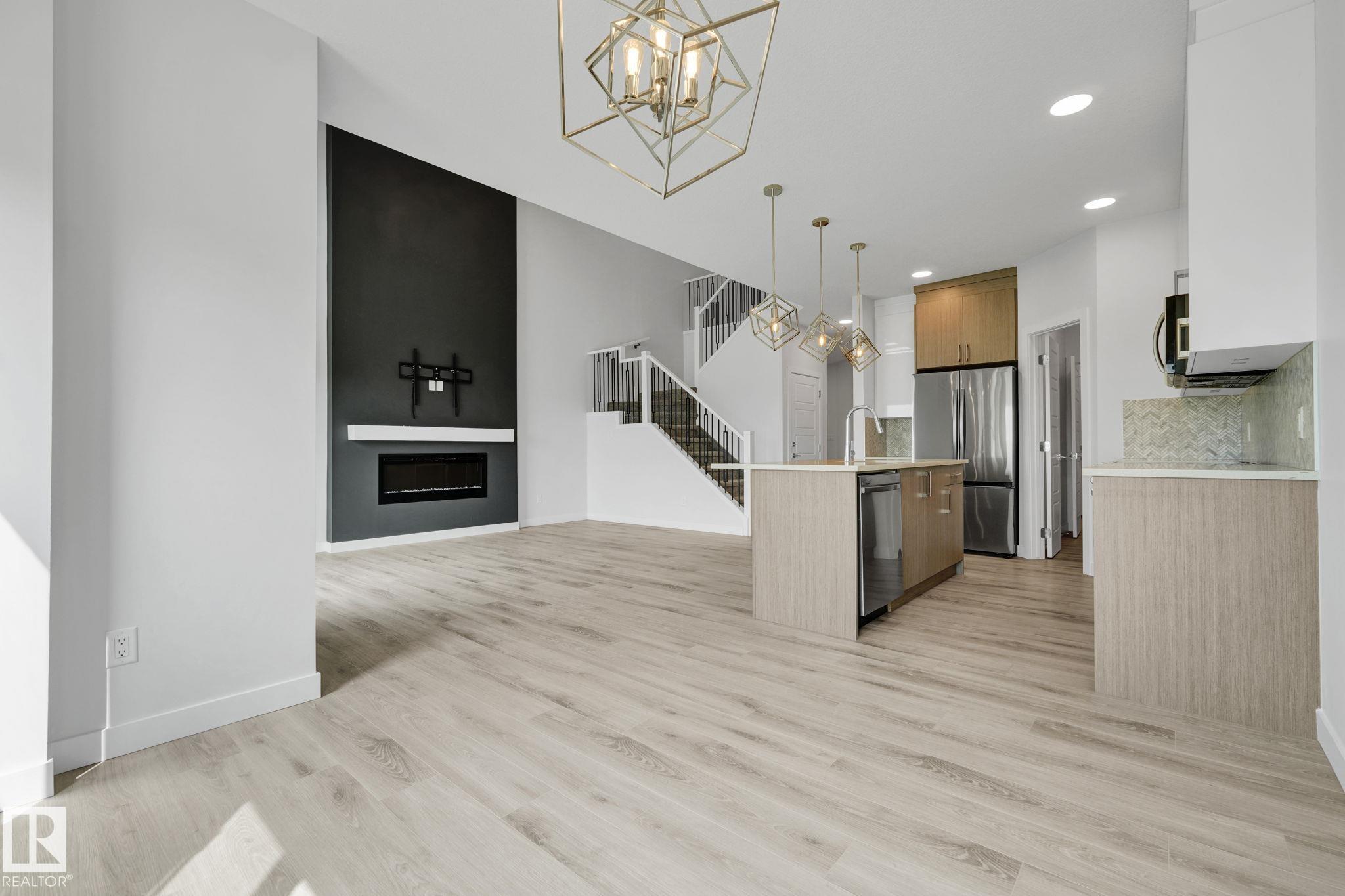 Photo 9 at 107 Edgefield Way, Erin Ridge North, St. Albert
