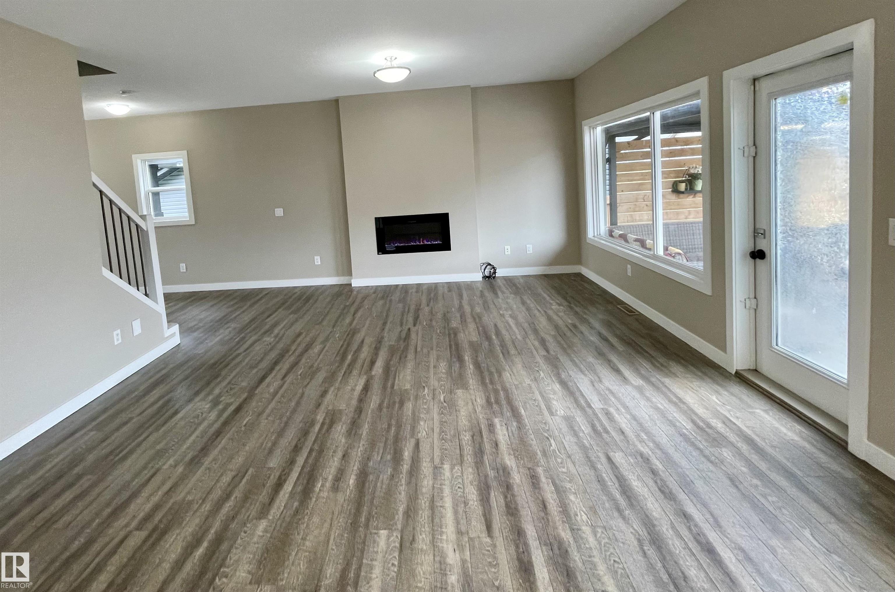 Photo 11 at 44 Prescott Boulevard, Prescott, Spruce Grove