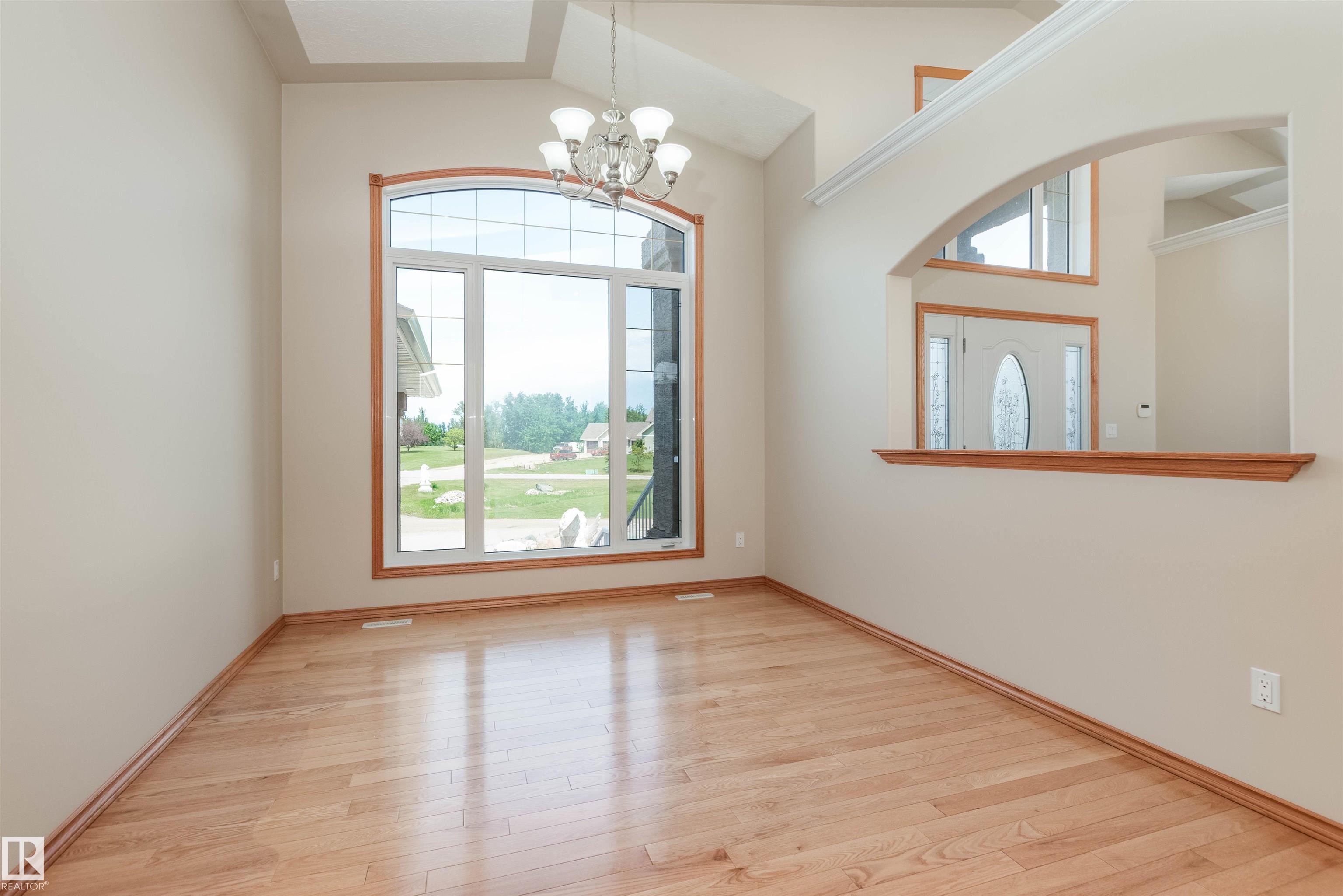 Photo 17 at 15 - 53016 Rge Road 222, Four Ridges, Rural Strathcona County