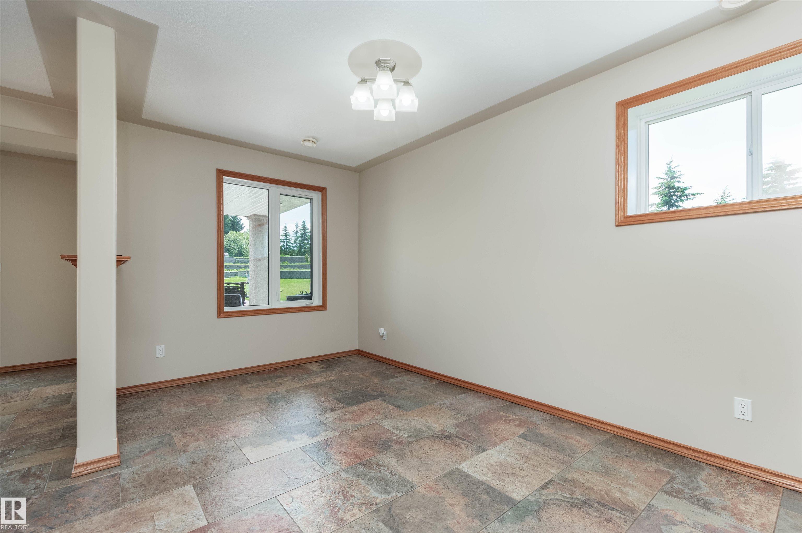 Photo 36 at 15 - 53016 Rge Road 222, Four Ridges, Rural Strathcona County