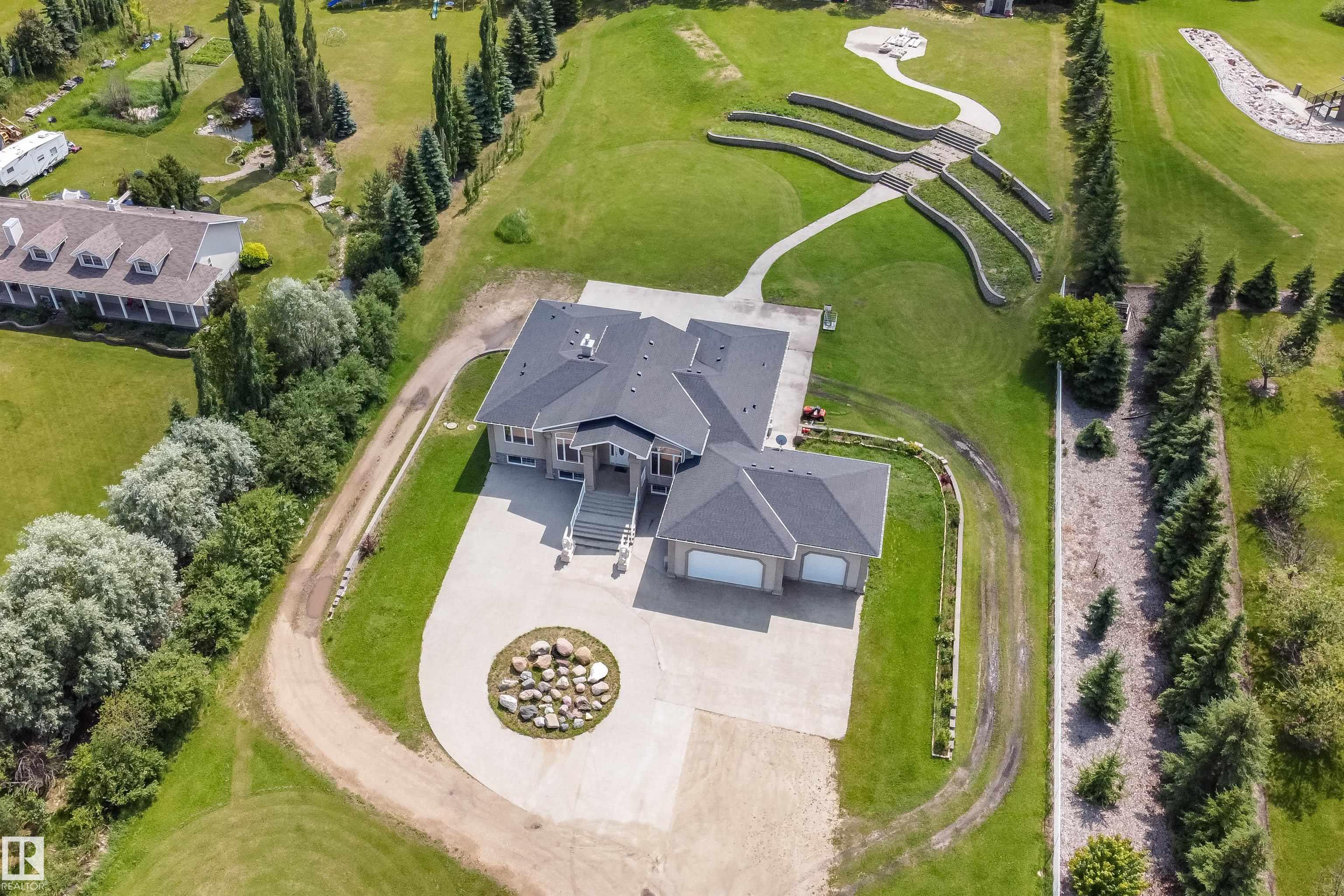 Photo 10 at 15 - 53016 Rge Road 222, Four Ridges, Rural Strathcona County