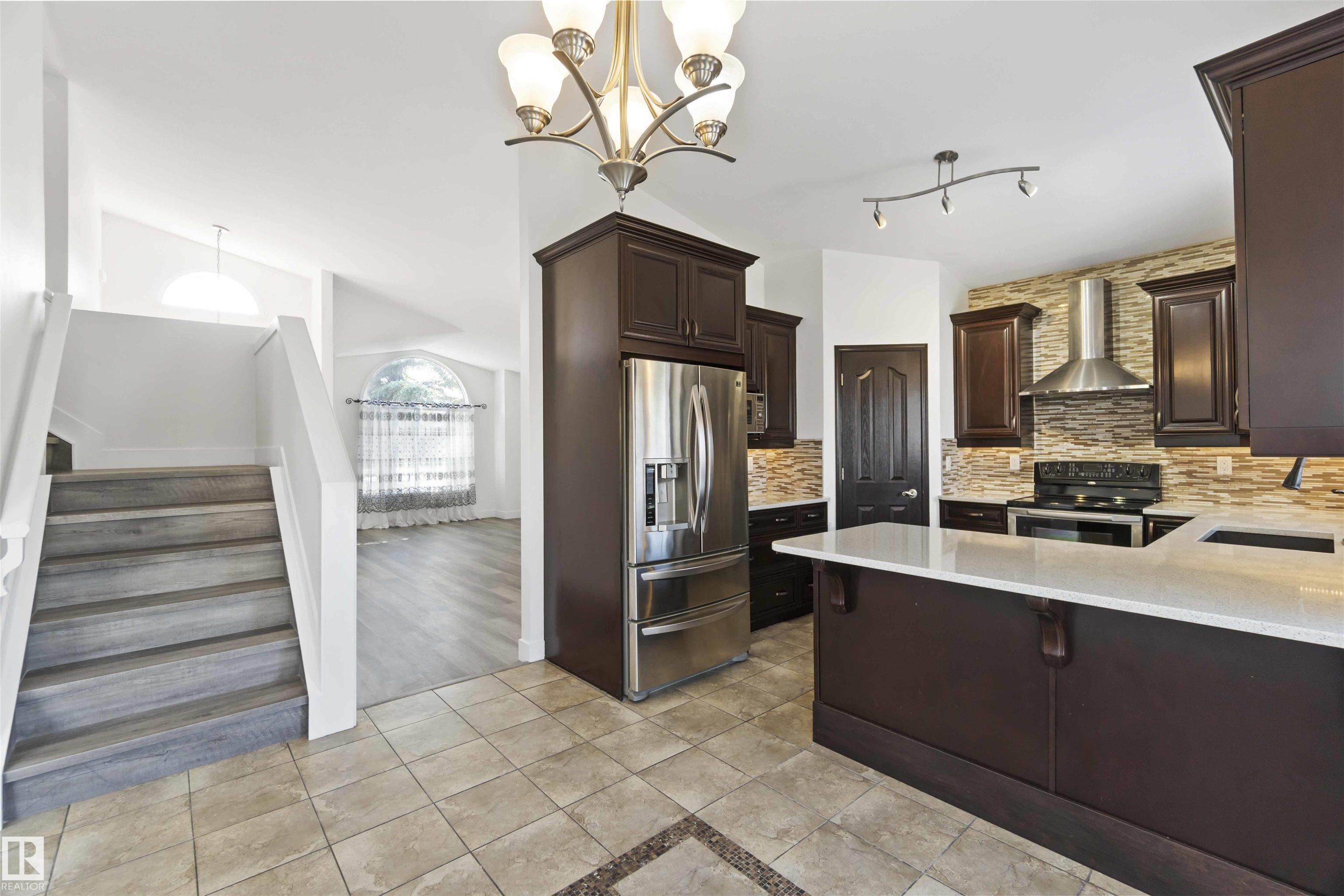Photo 16 at 31 Deer Ridge Drive, Deer Ridge, St. Albert