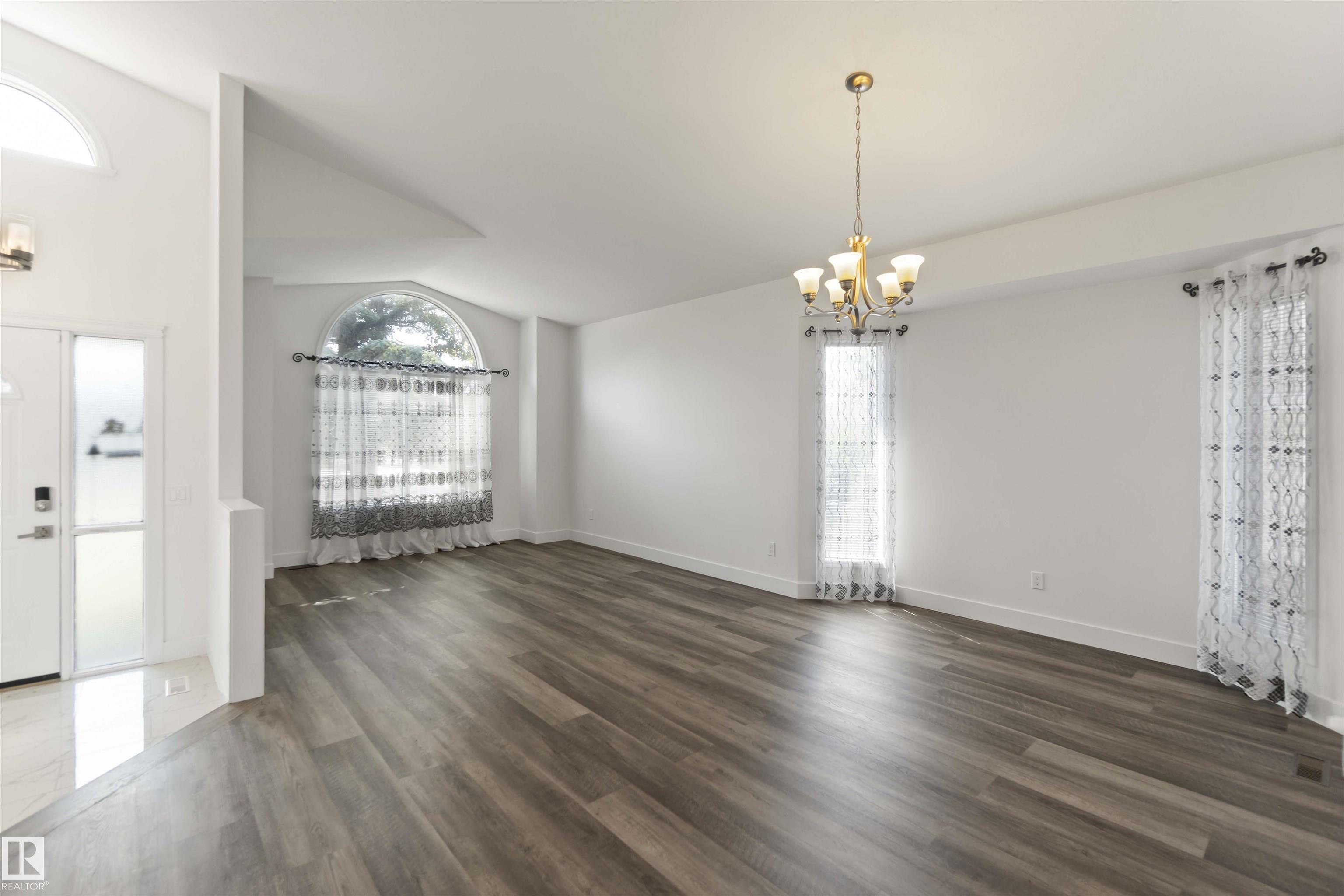 Photo 10 at 31 Deer Ridge Drive, Deer Ridge, St. Albert