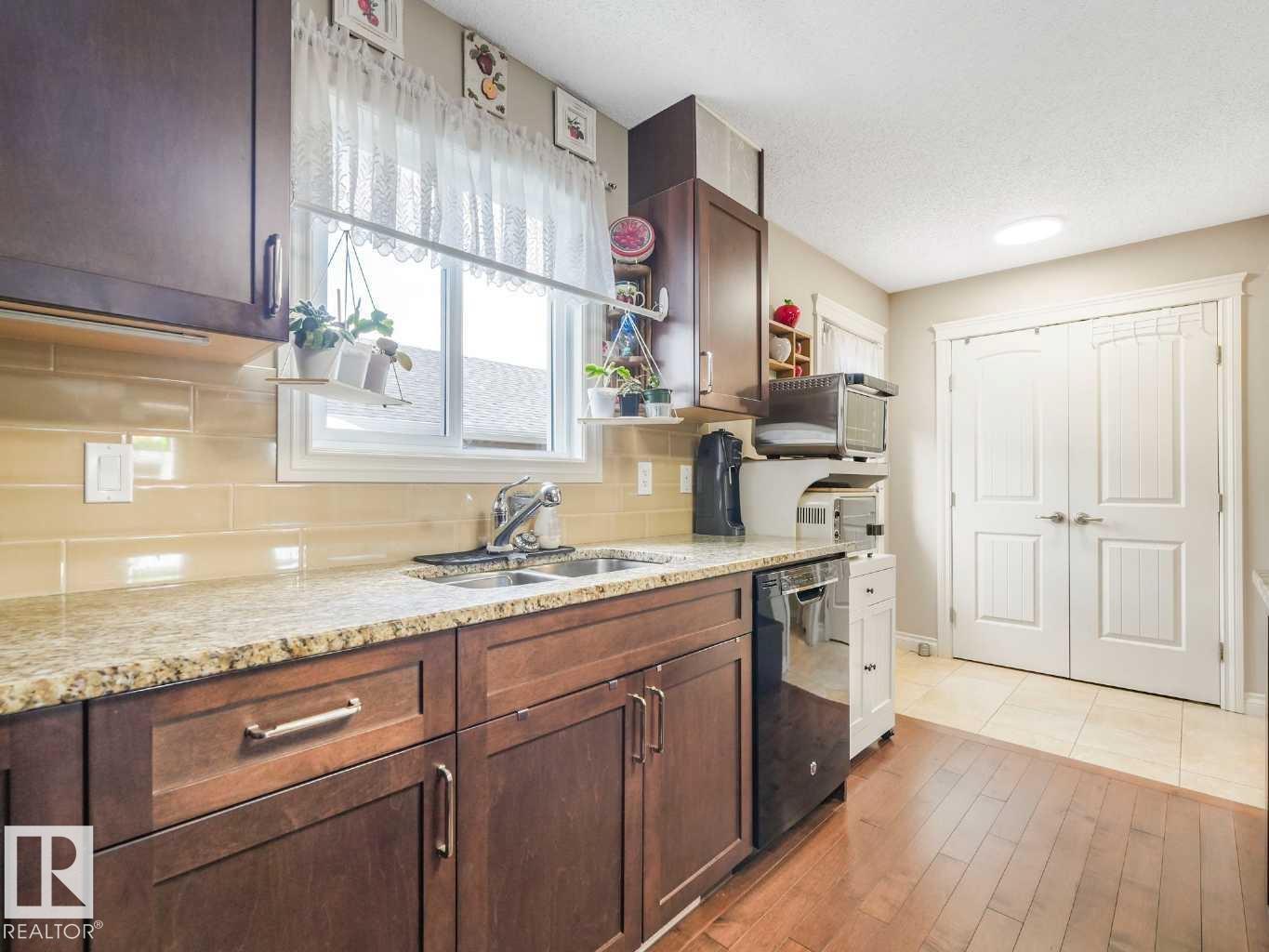 Photo 16 at 234 Robinson Drive, Robinson, Leduc