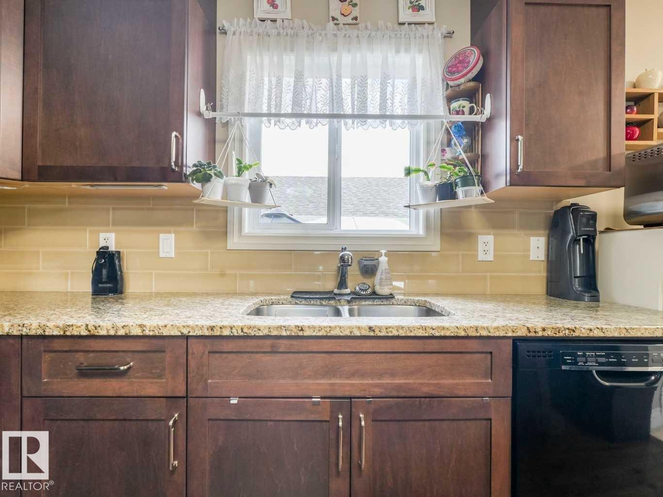 Photo 17 at 234 Robinson Drive, Robinson, Leduc