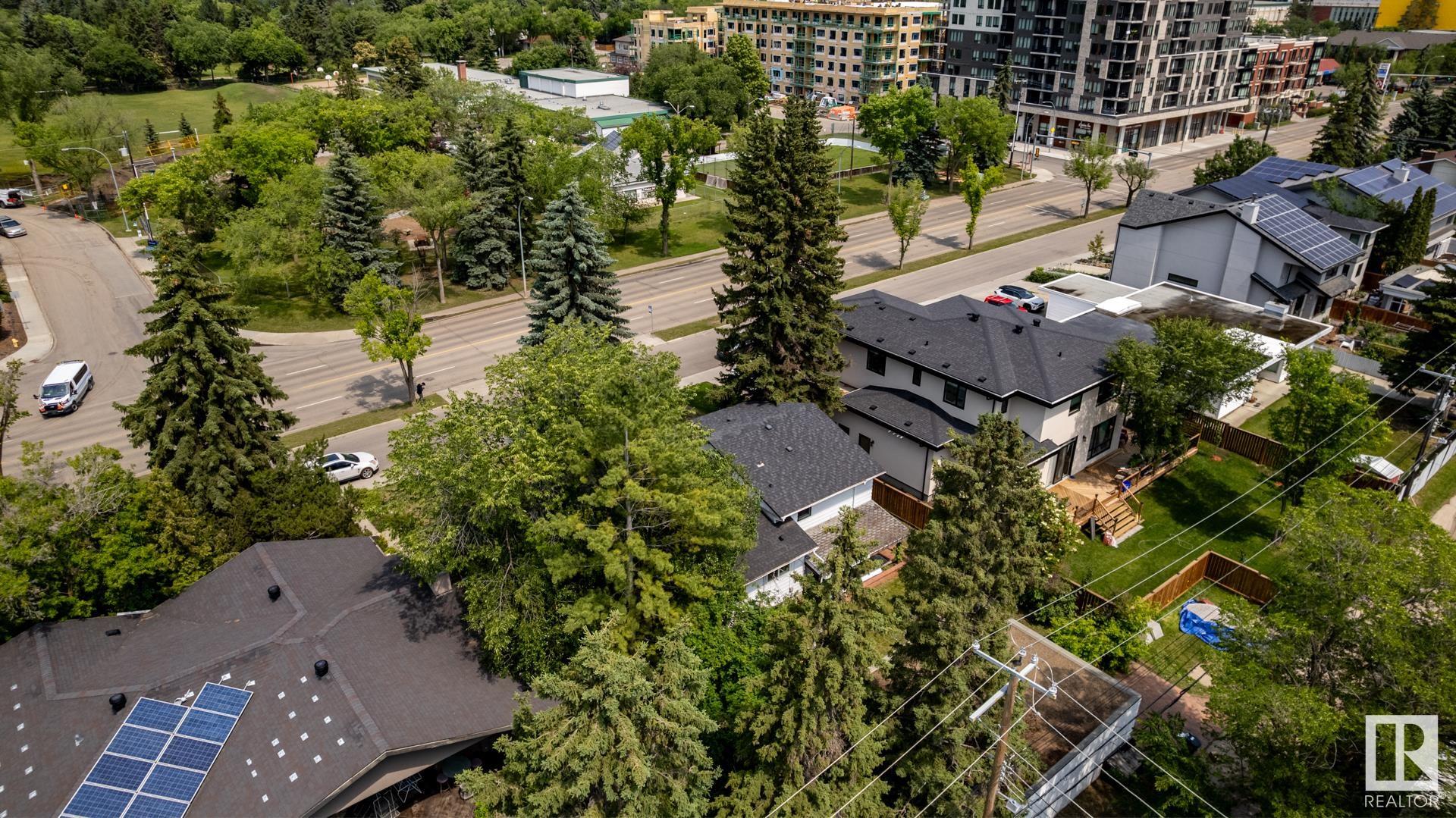 http://cdnparap120.paragonrels.com/ParagonImages/Property/p12/RAE/225357136/11/0/0/19de4f9d18253f9d23033cd5c1224c7e/1/f786b2e3b411637bac0c770d66c08cbc/225357136-37145c86-2ed1-42ab-b46b-a2ebc97deb72.JPG