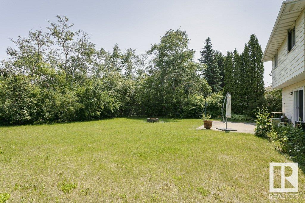 http://cdnparap120.paragonrels.com/ParagonImages/Property/p12/RAE/225357213/57/0/0/16d5ebf5023cb5ae315fce22e6906cfd/1/7c94168f5377c85e3a224e2eb67f2480/225357213-928c2308-f6d7-451e-823b-4346ad19acc8.JPG