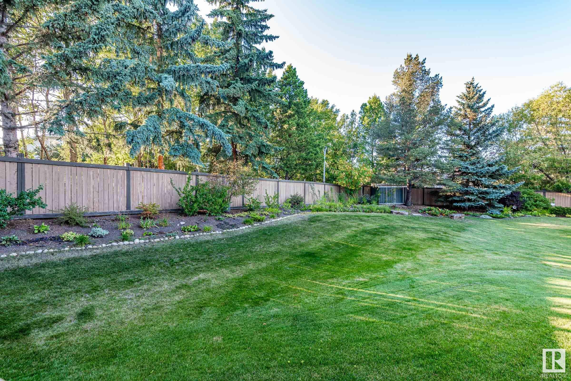 http://cdnparap120.paragonrels.com/ParagonImages/Property/p12/RAE/225357231/63/0/0/ac68c320004322c7e57dccdf6da895f3/1/9634819394b58668a8afcf8a336af91a/225357231-59869775-F507-4241-B90B-9190FDDA8777.JPG