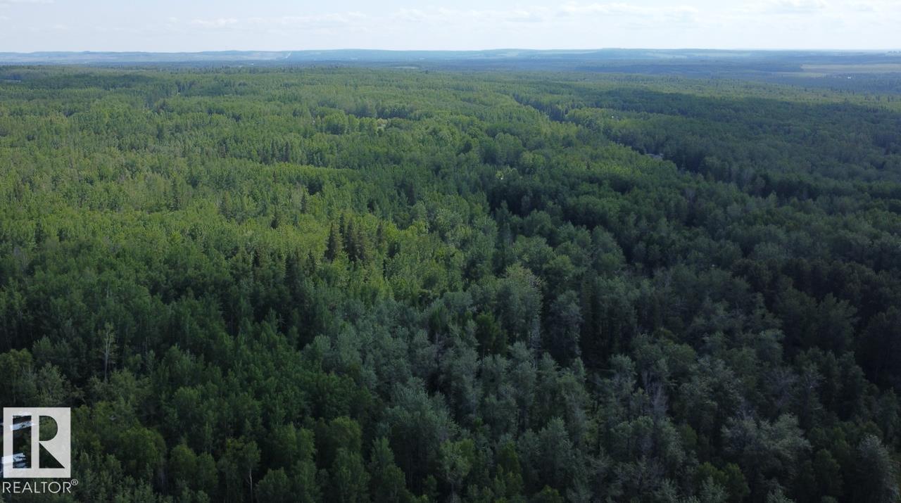 Photo 8 at 7 - 53420 Rge Road 60, Lake Isle Estates, Rural Parkland County