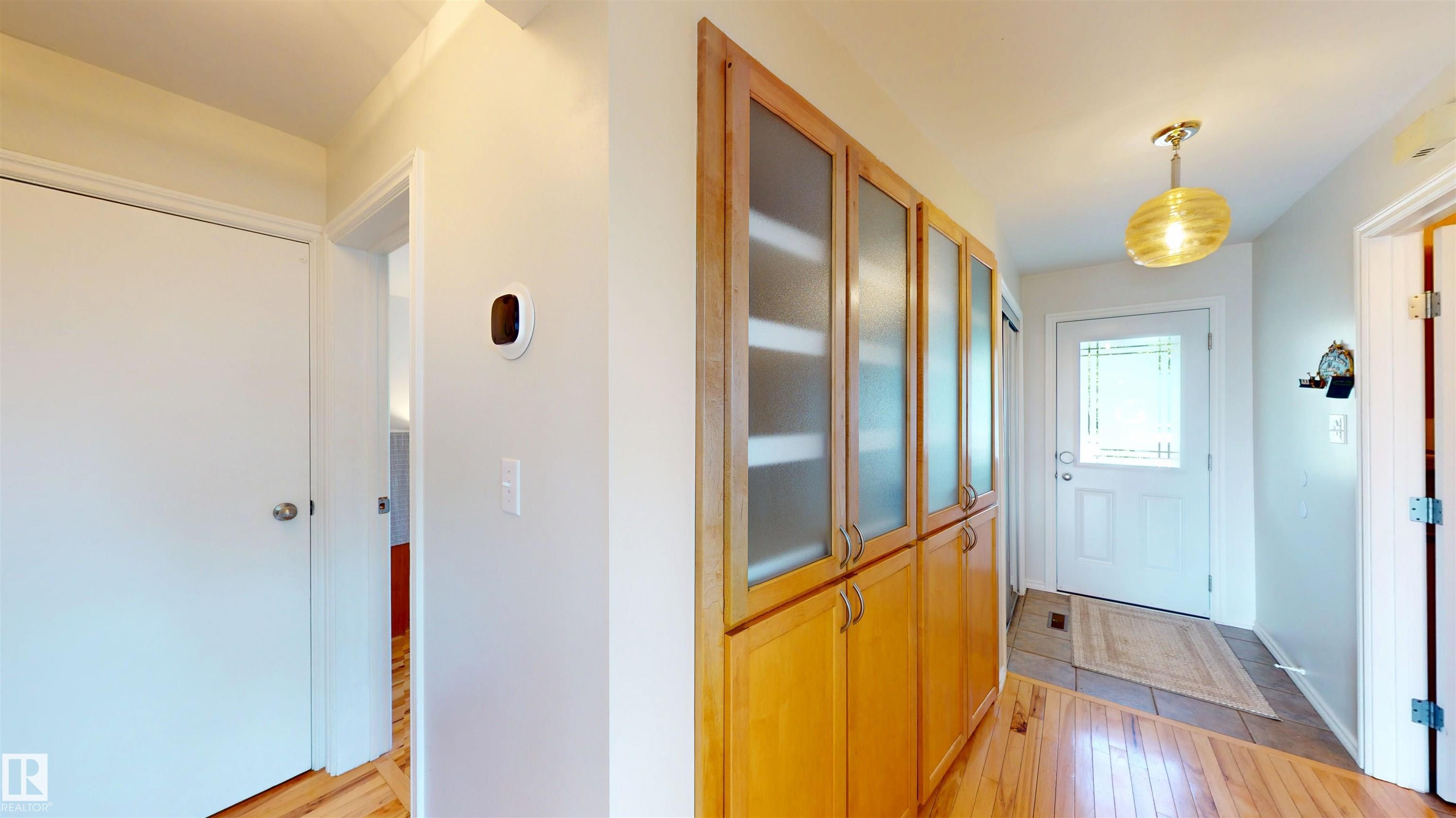 Photo 21 at 2 Gibbons Avenue, Kapasiwin, Rural Parkland County