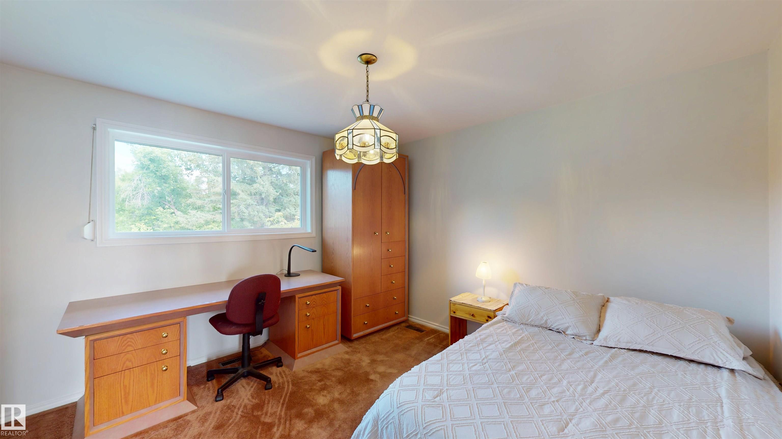 Photo 27 at 2 Gibbons Avenue, Kapasiwin, Rural Parkland County