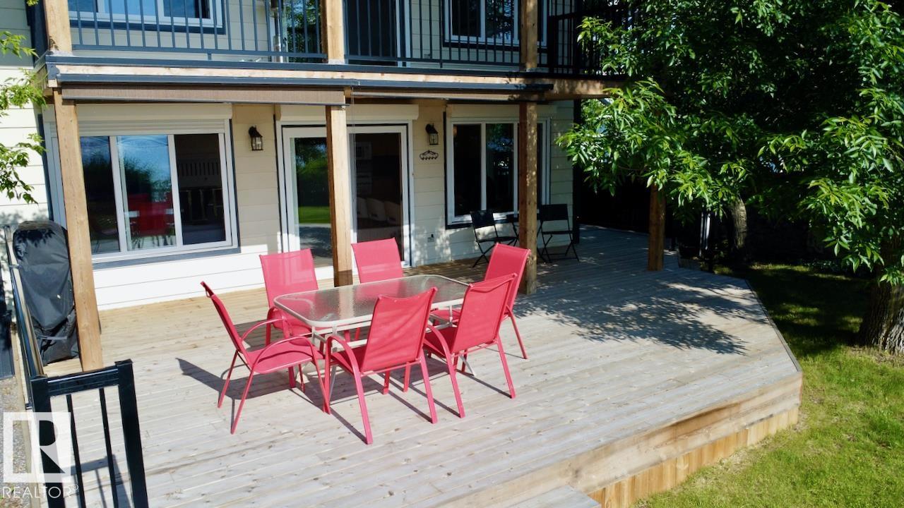 Photo 5 at 2 Gibbons Avenue, Kapasiwin, Rural Parkland County