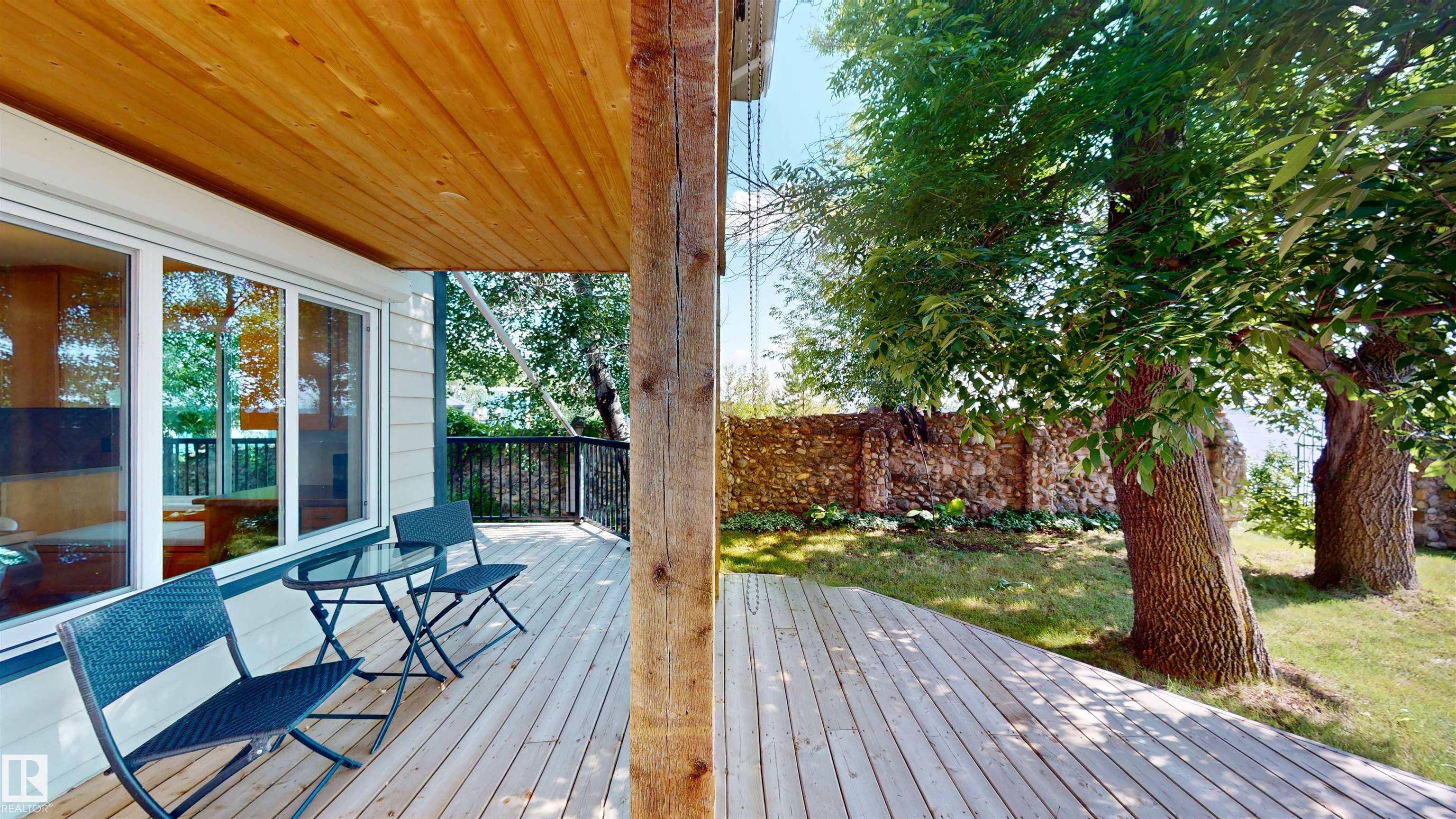 Photo 7 at 2 Gibbons Avenue, Kapasiwin, Rural Parkland County