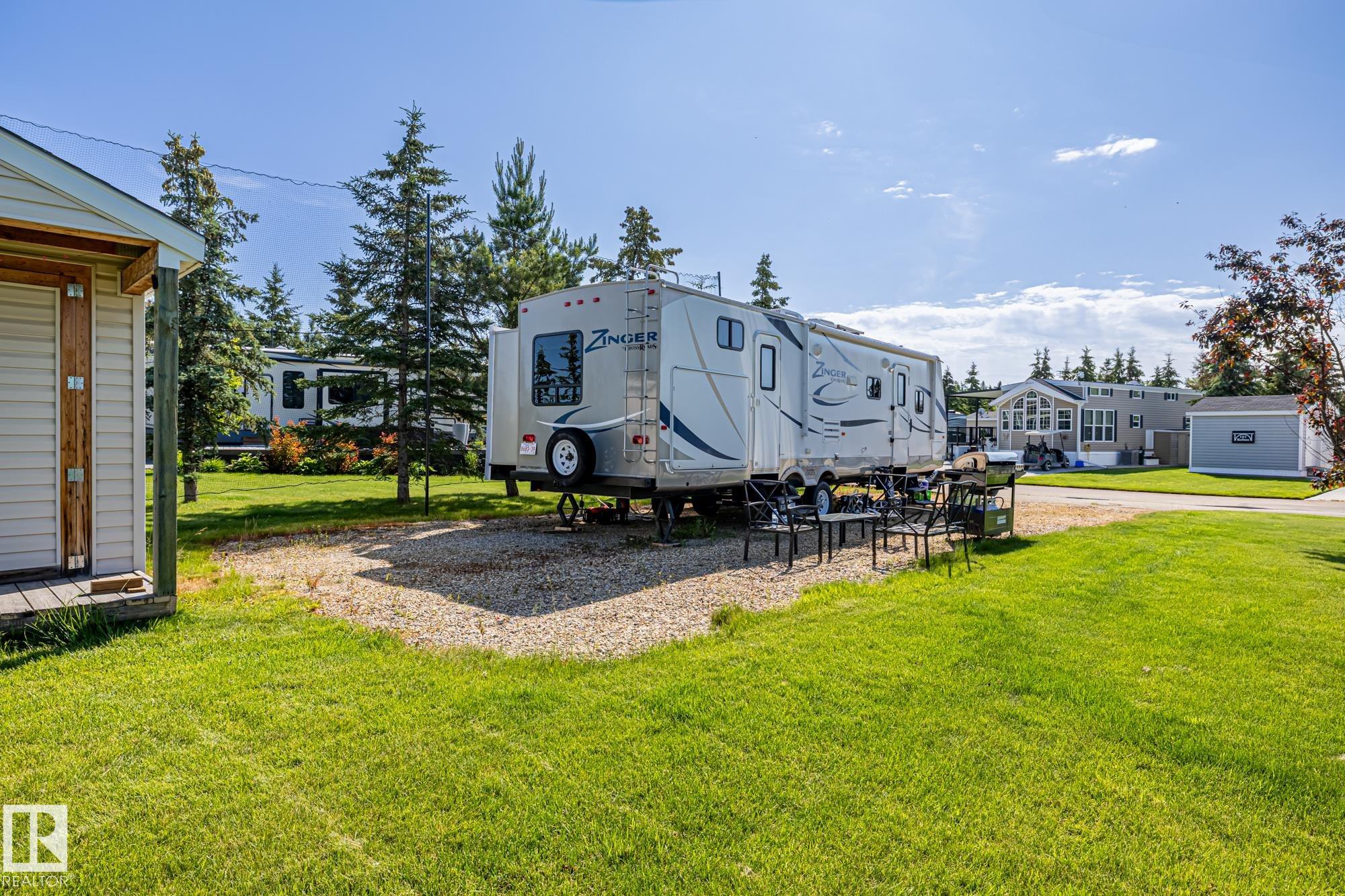 Photo 11 at 125 - 53126 Rge Road 70, Trestle Creek Golf Resort, Rural Parkland County