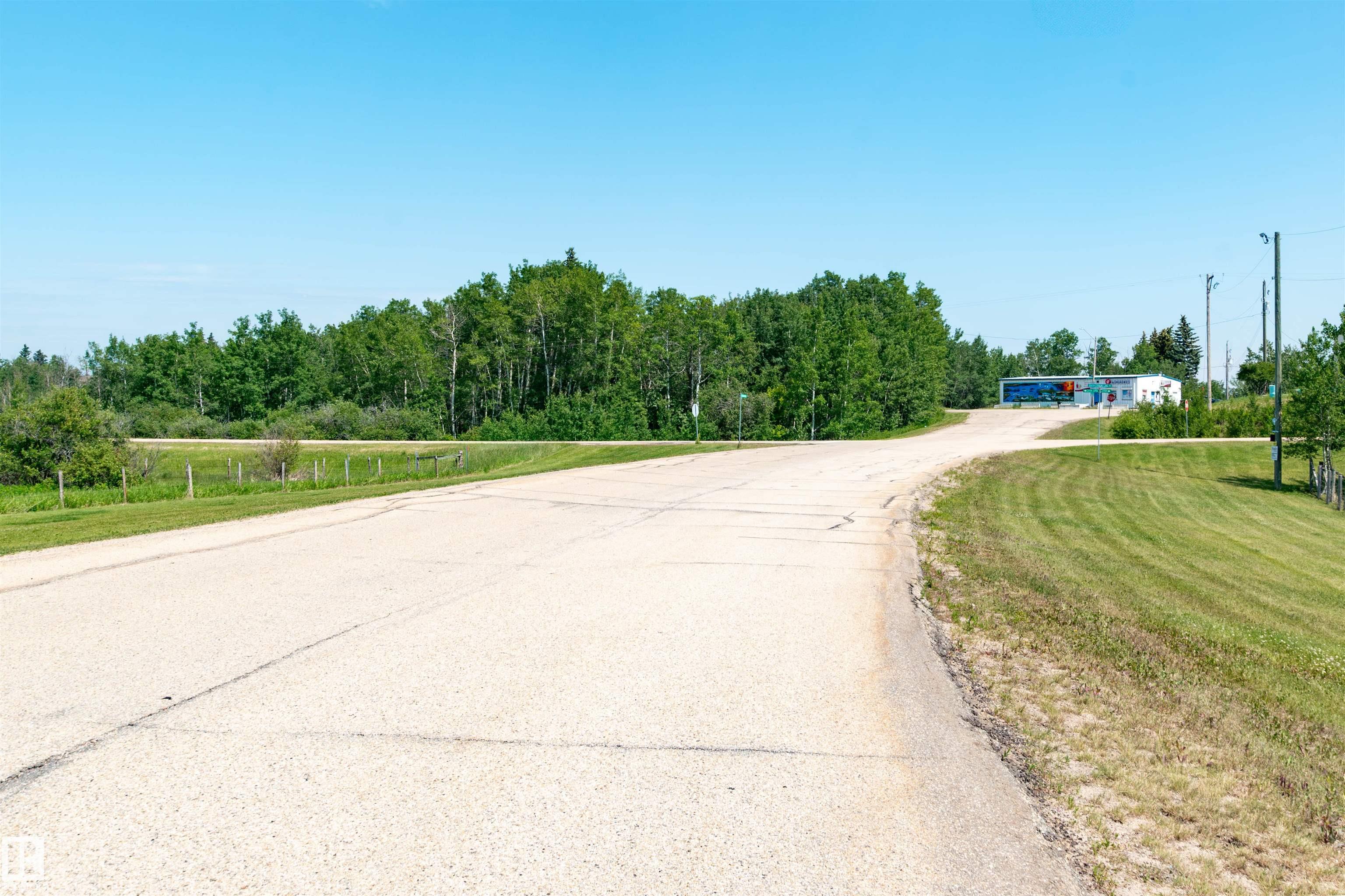 Photo 47 at 234 - 22106 South Cooking Lake Road, South Cooking Lake, Rural Strathcona County