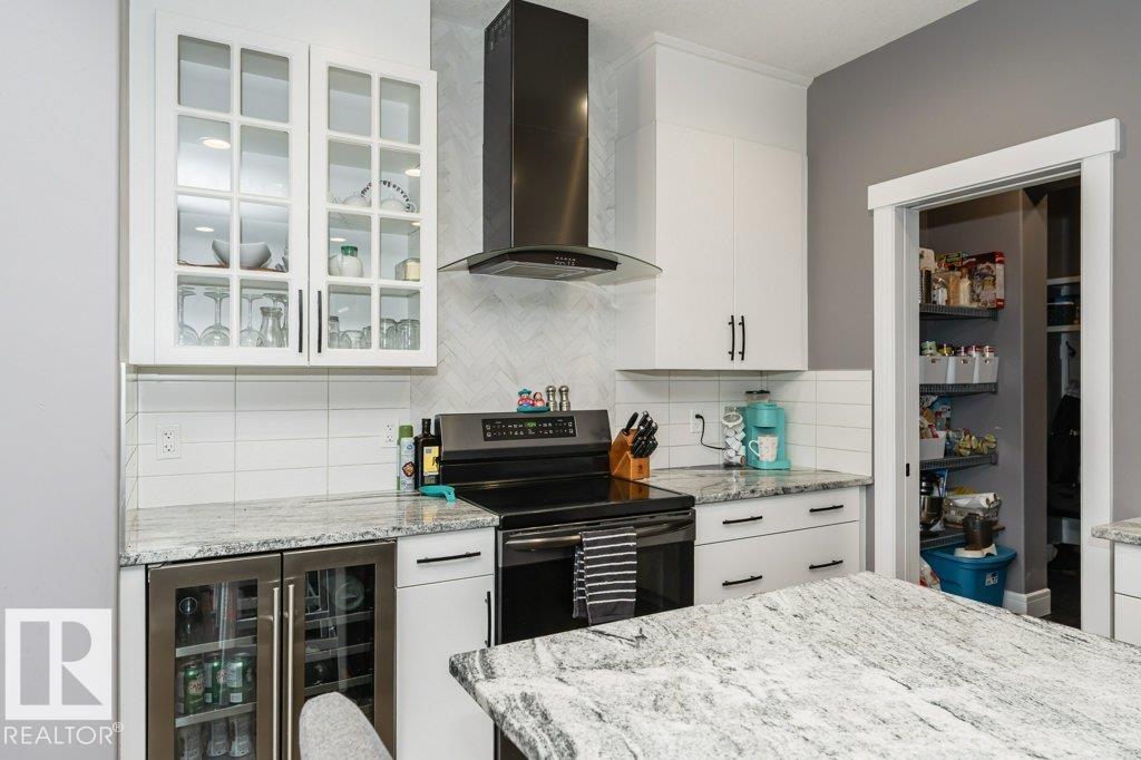 Photo 11 at 14 Copperhaven Drive, Copperhaven, Spruce Grove