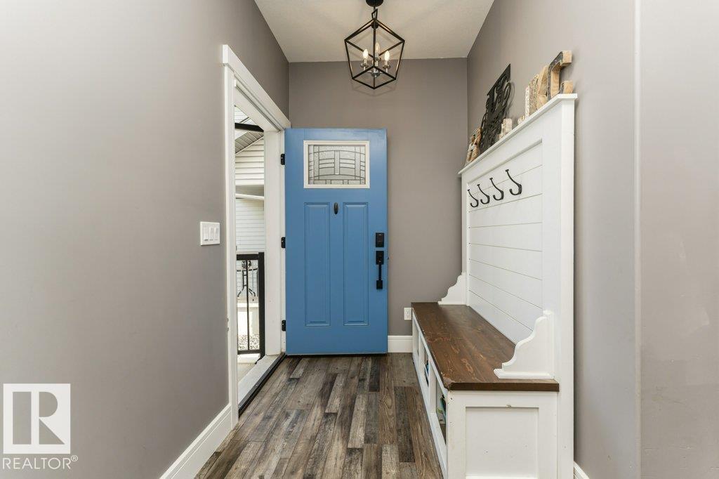 Photo 3 at 14 Copperhaven Drive, Copperhaven, Spruce Grove